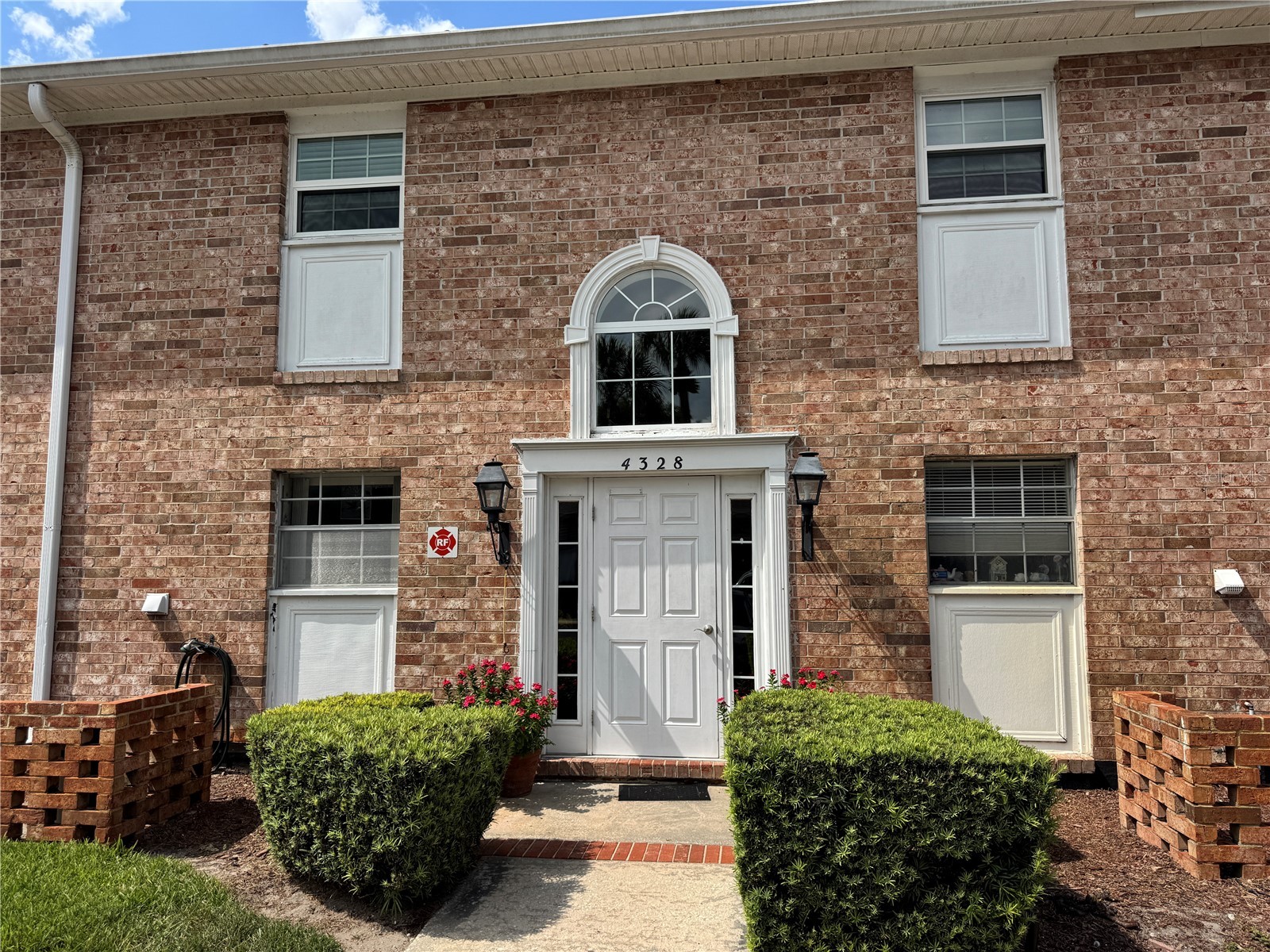 4328 LAKE UNDERHILL ROAD C