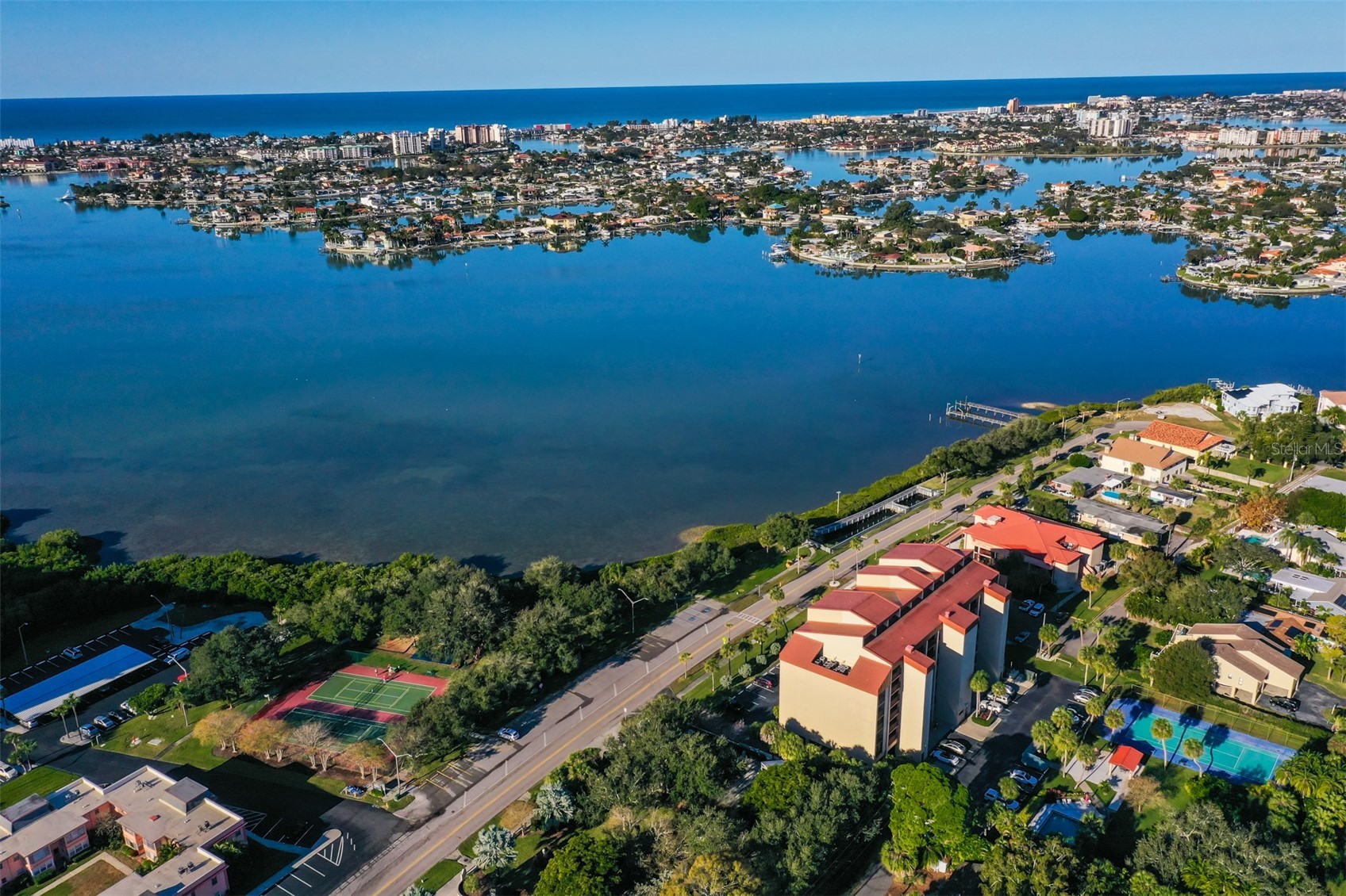 7037 SUNSET DRIVE S 606