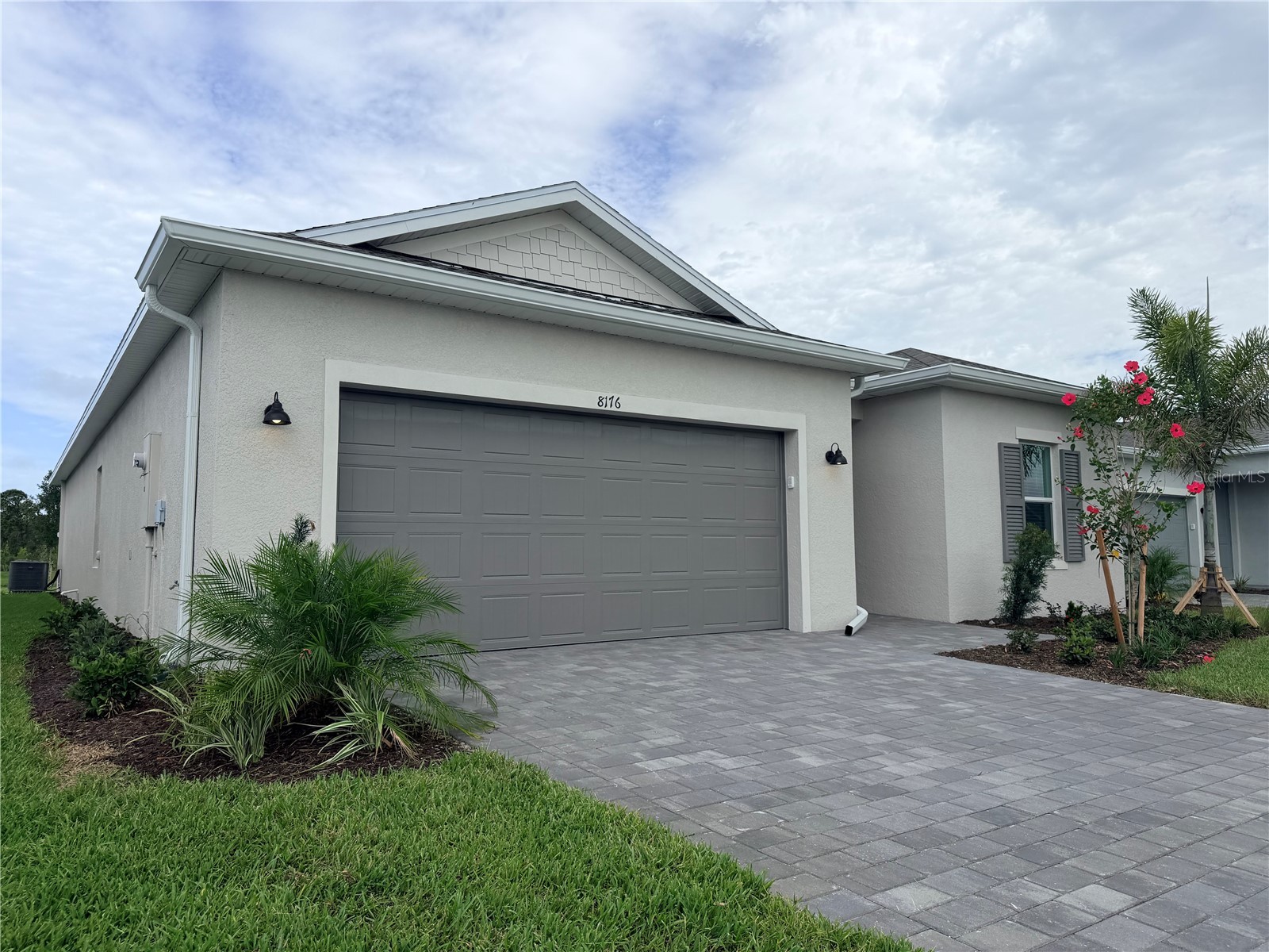 8176 SAINT KITTS CIRCLE