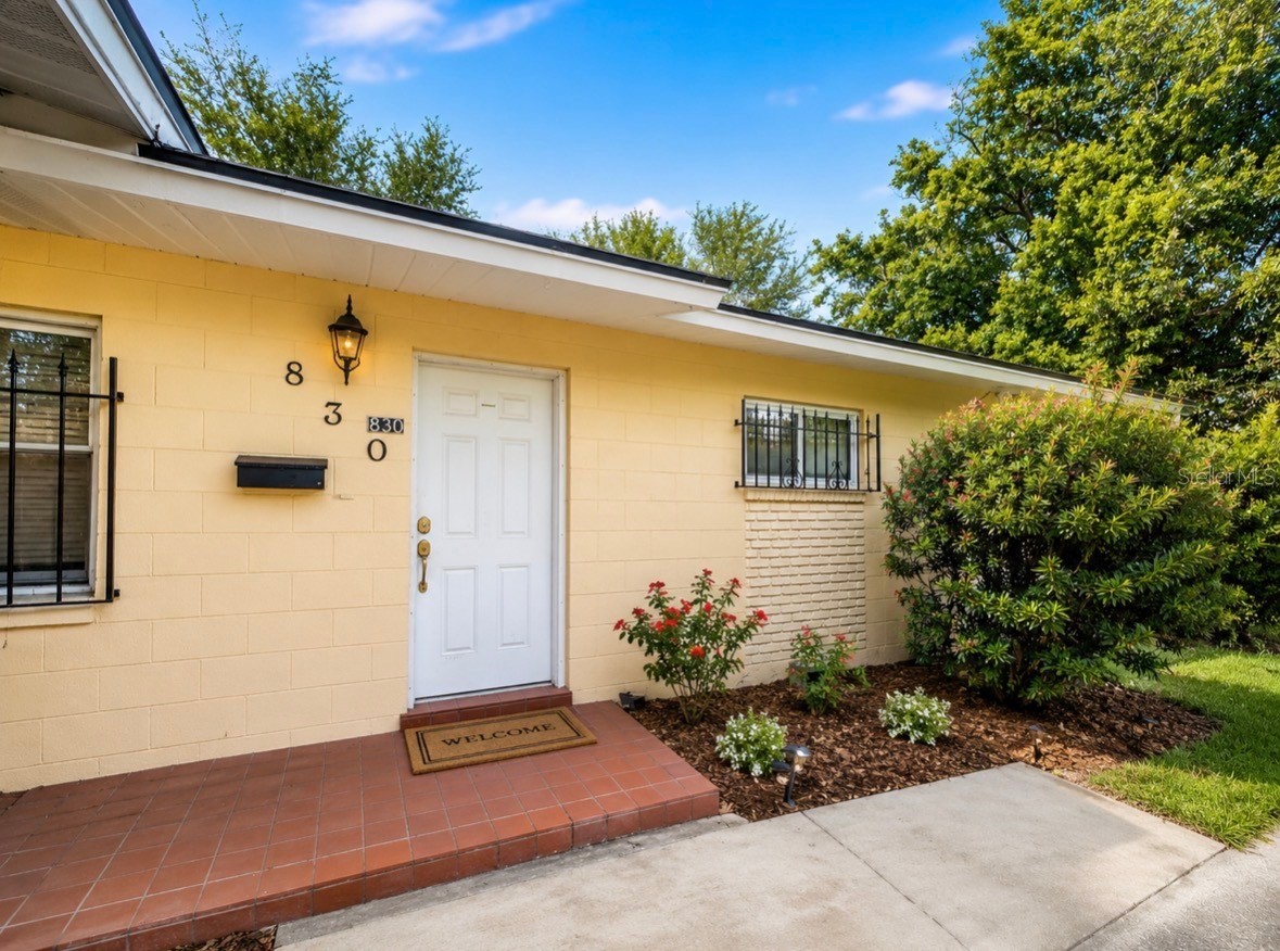 830 ROYAL OAK DRIVE