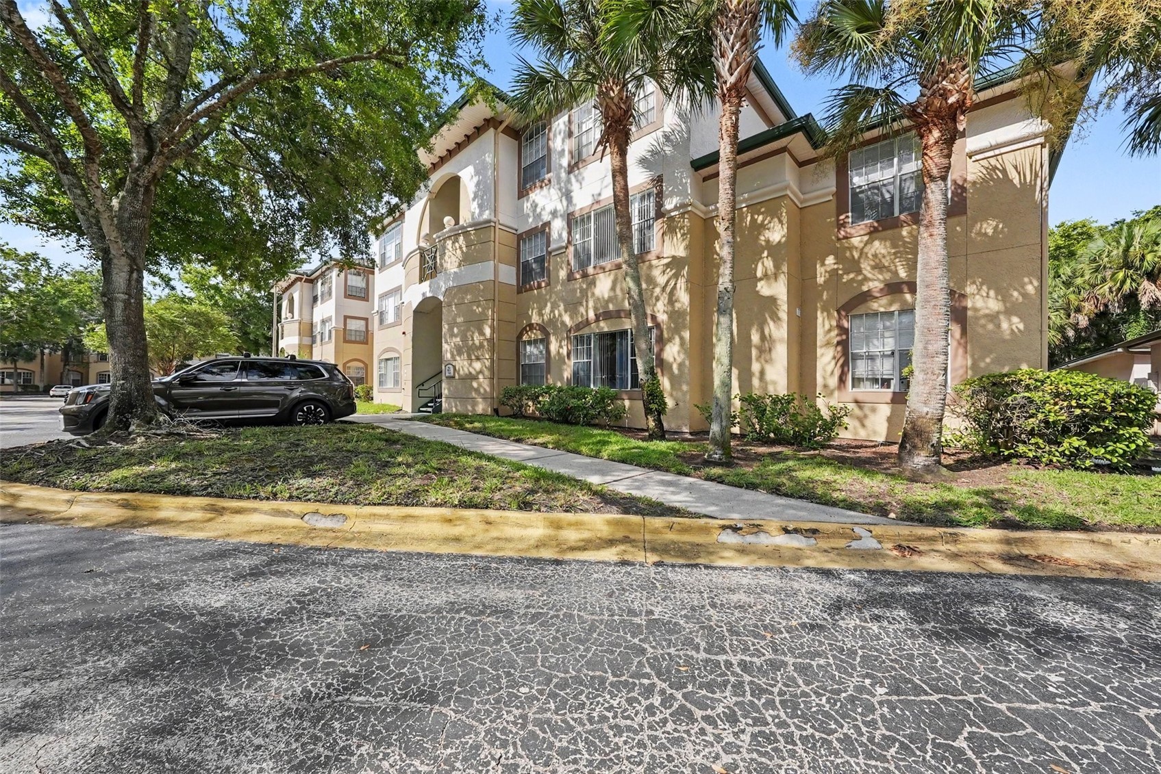 17108 CARRINGTON PARK DR 722