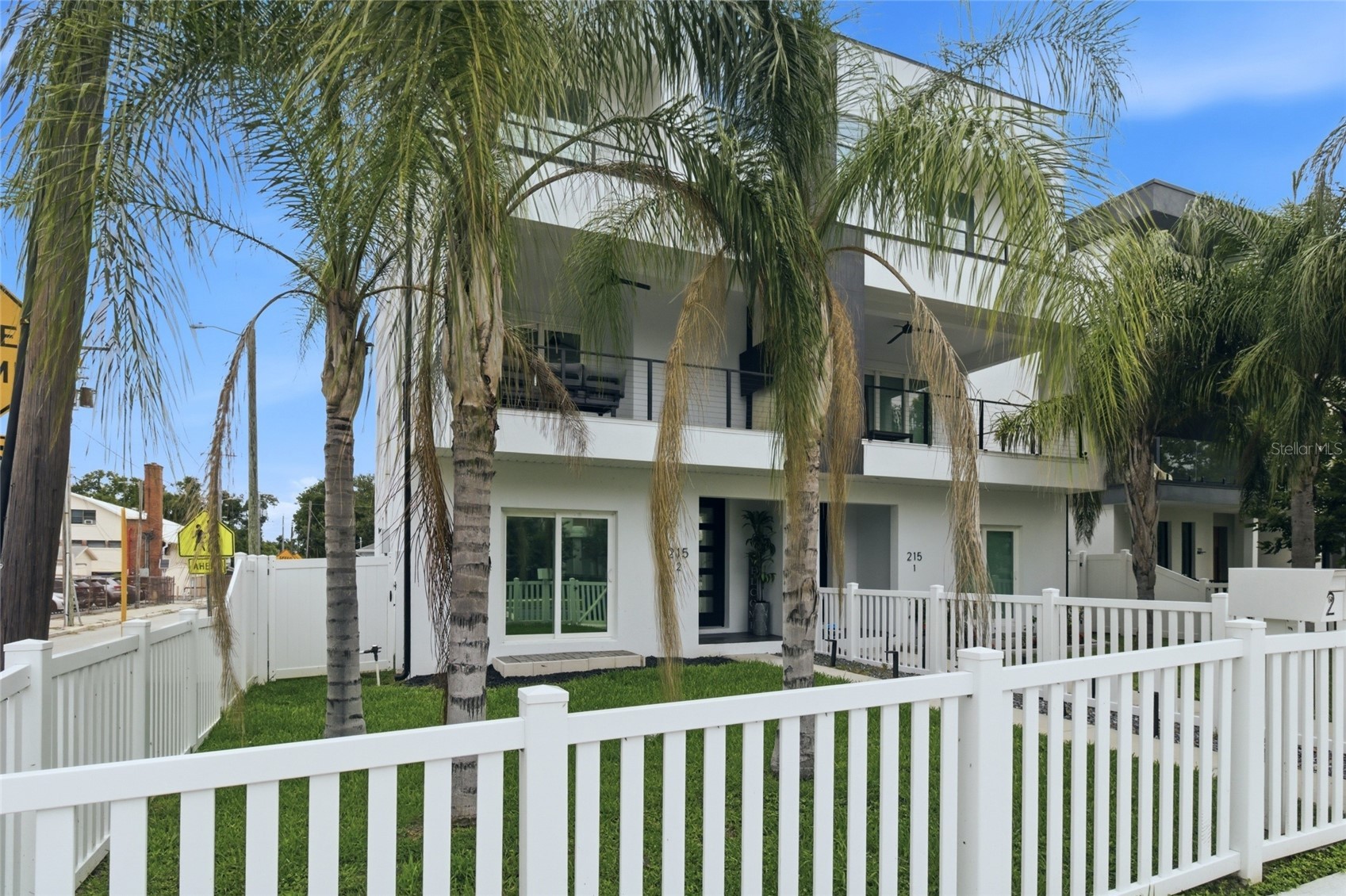 215 W COLUMBUS DRIVE 2