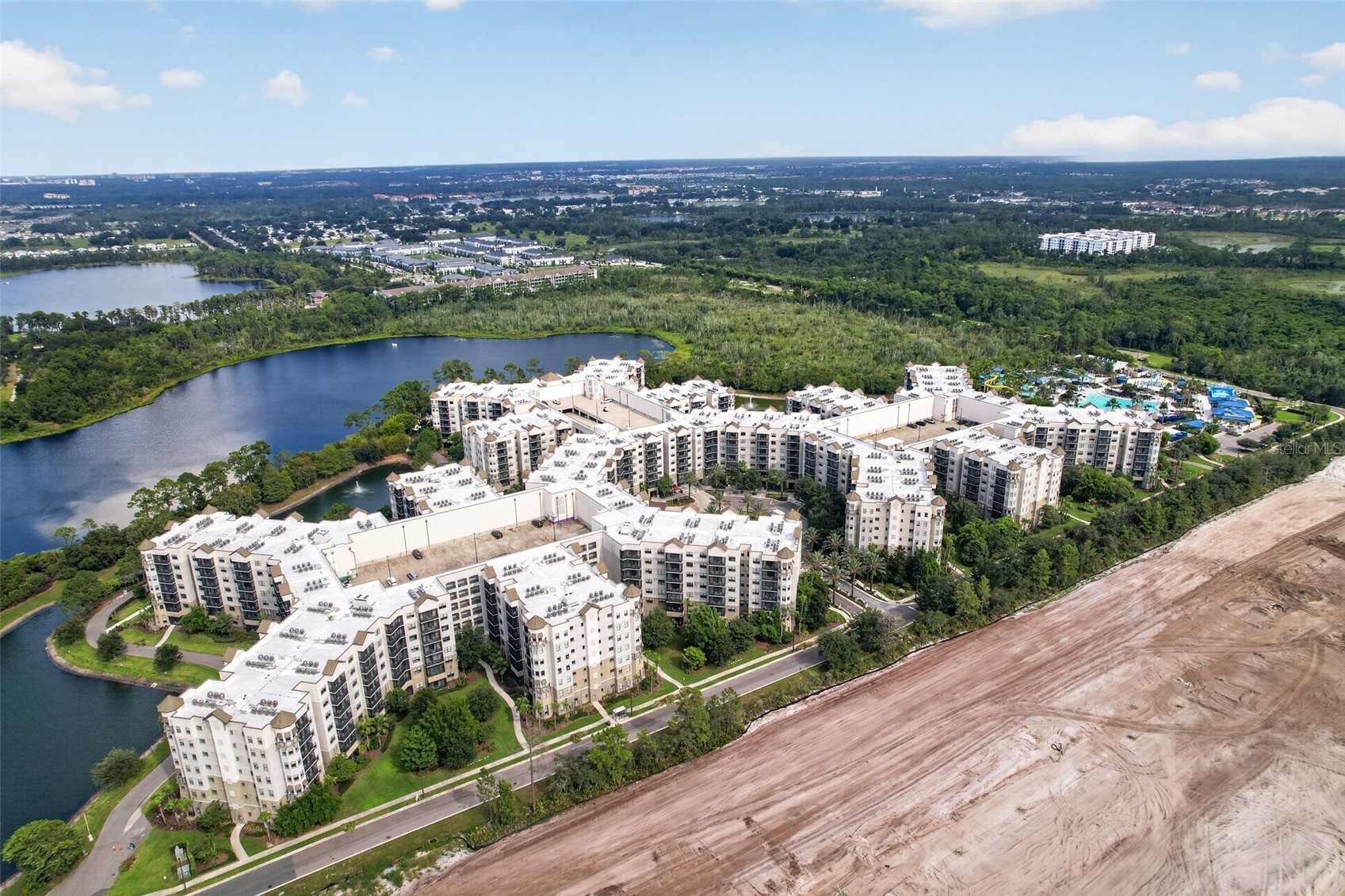 14501 GROVE RESORT AVENUE 3438