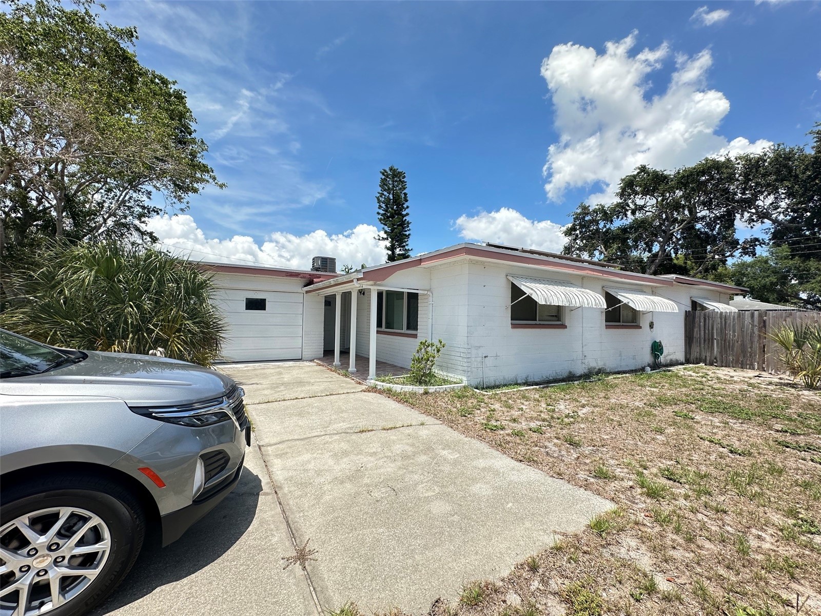 5671 ORANGE ROAD