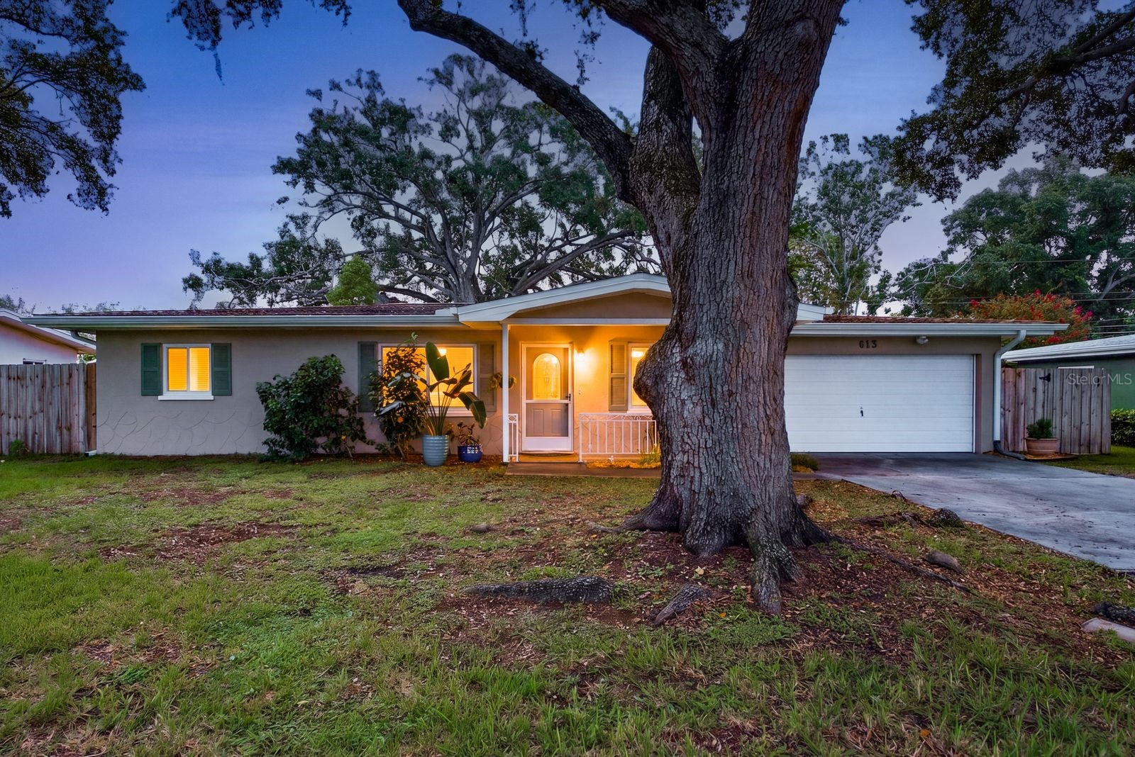 613 IMPERIAL DRIVE