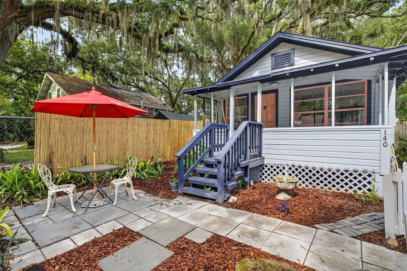 140 N JOHNS STREET