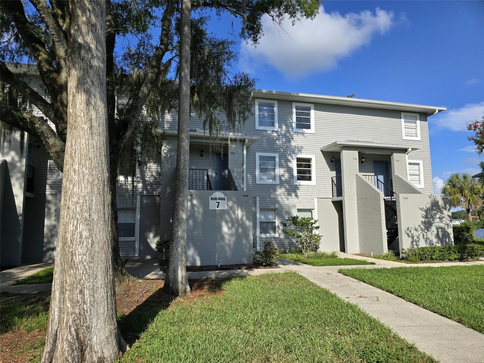 7186 E BANK DRIVE 7186