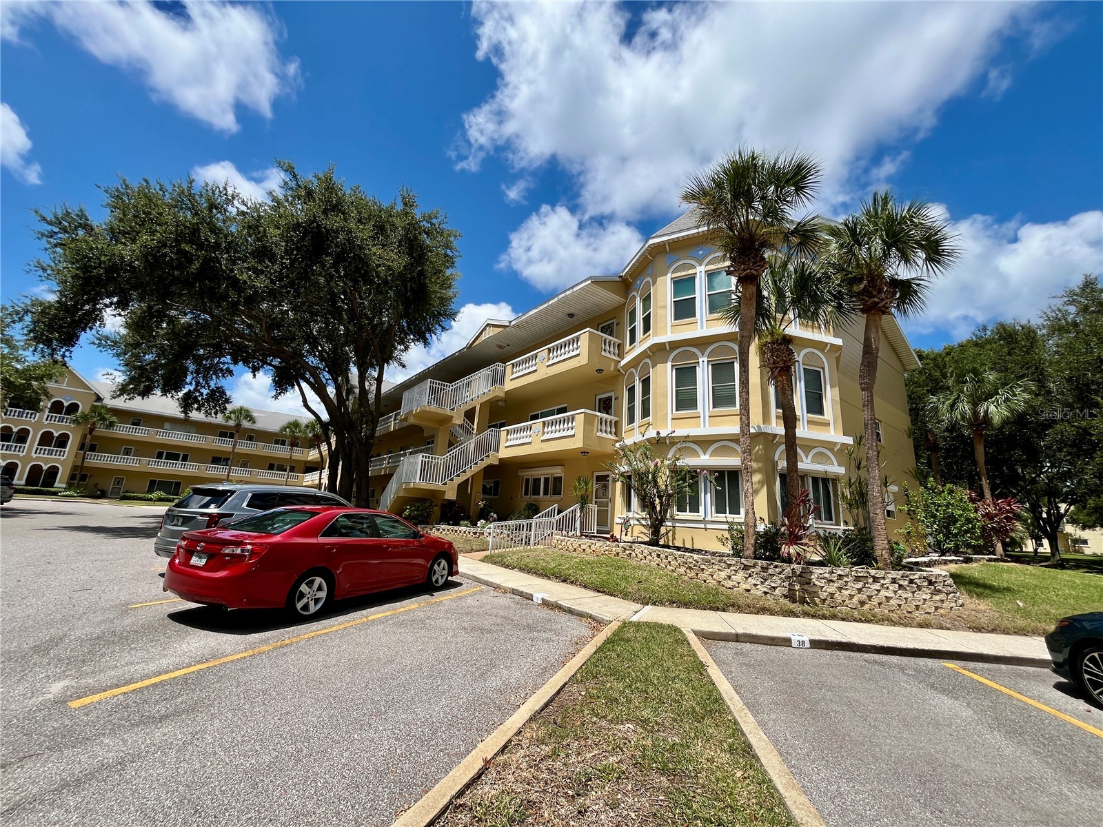 2220 SPANISH DRIVE 60