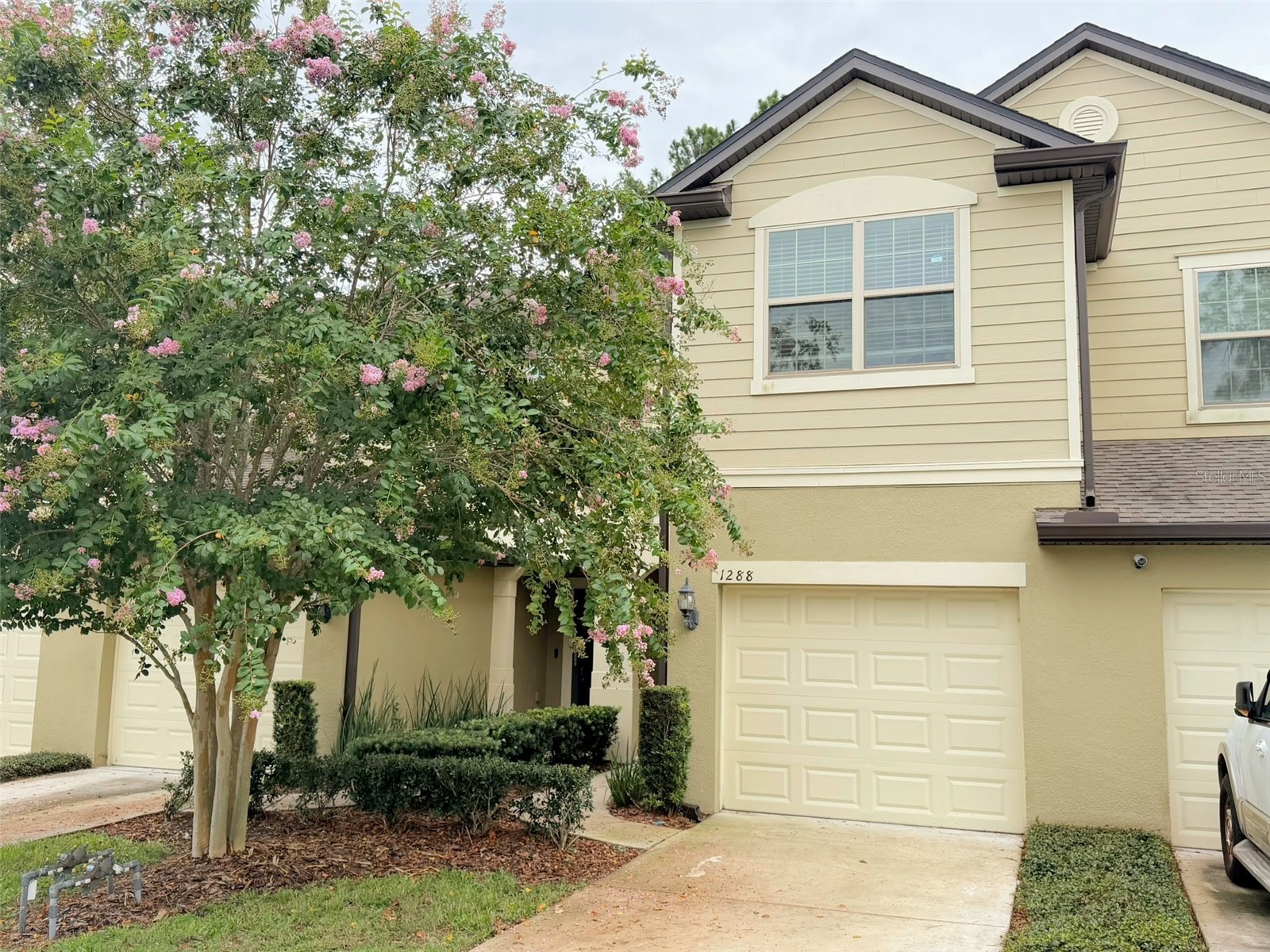 1288 PAVIA DRIVE