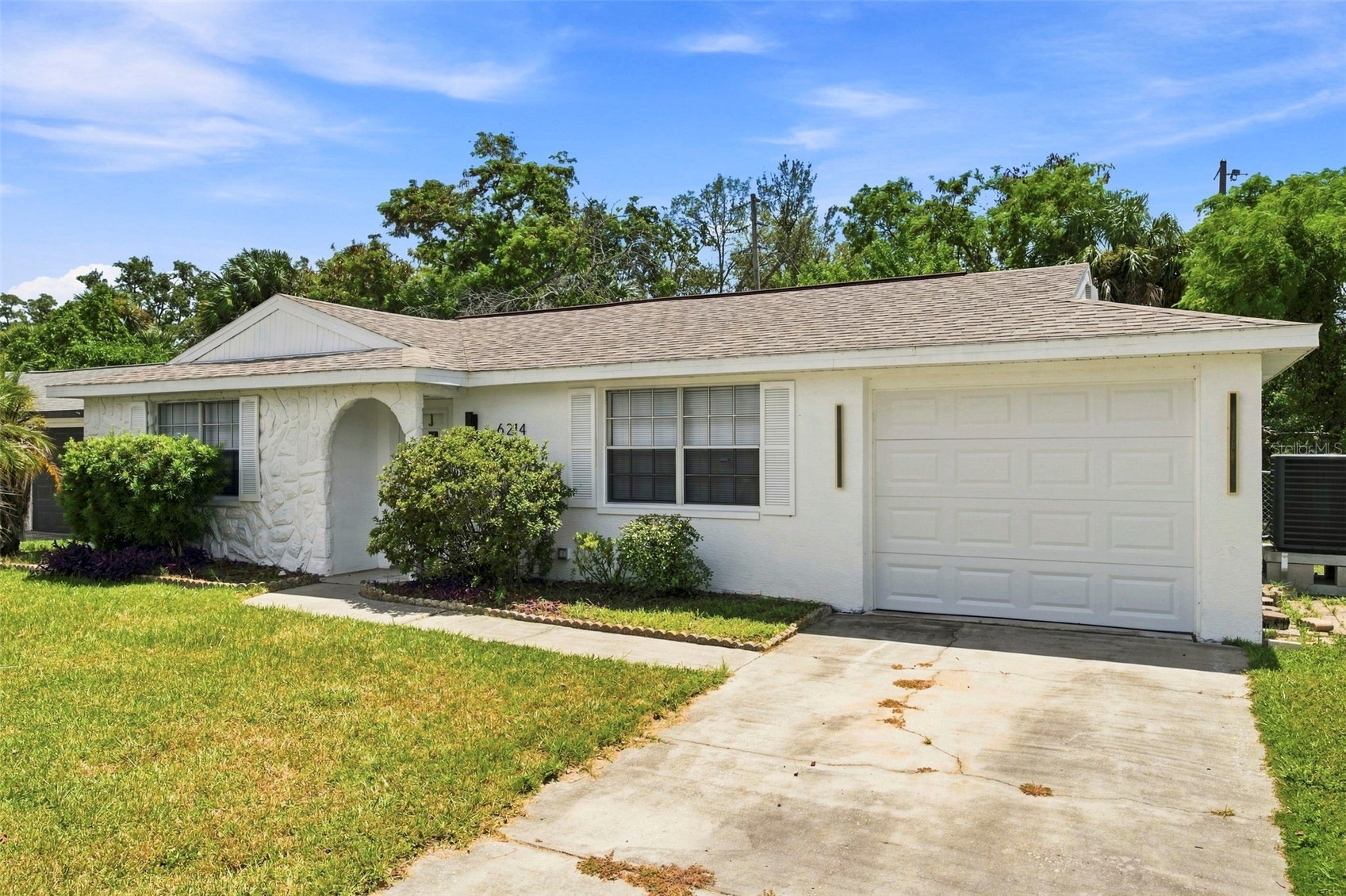 6214 WESTPORT DRIVE