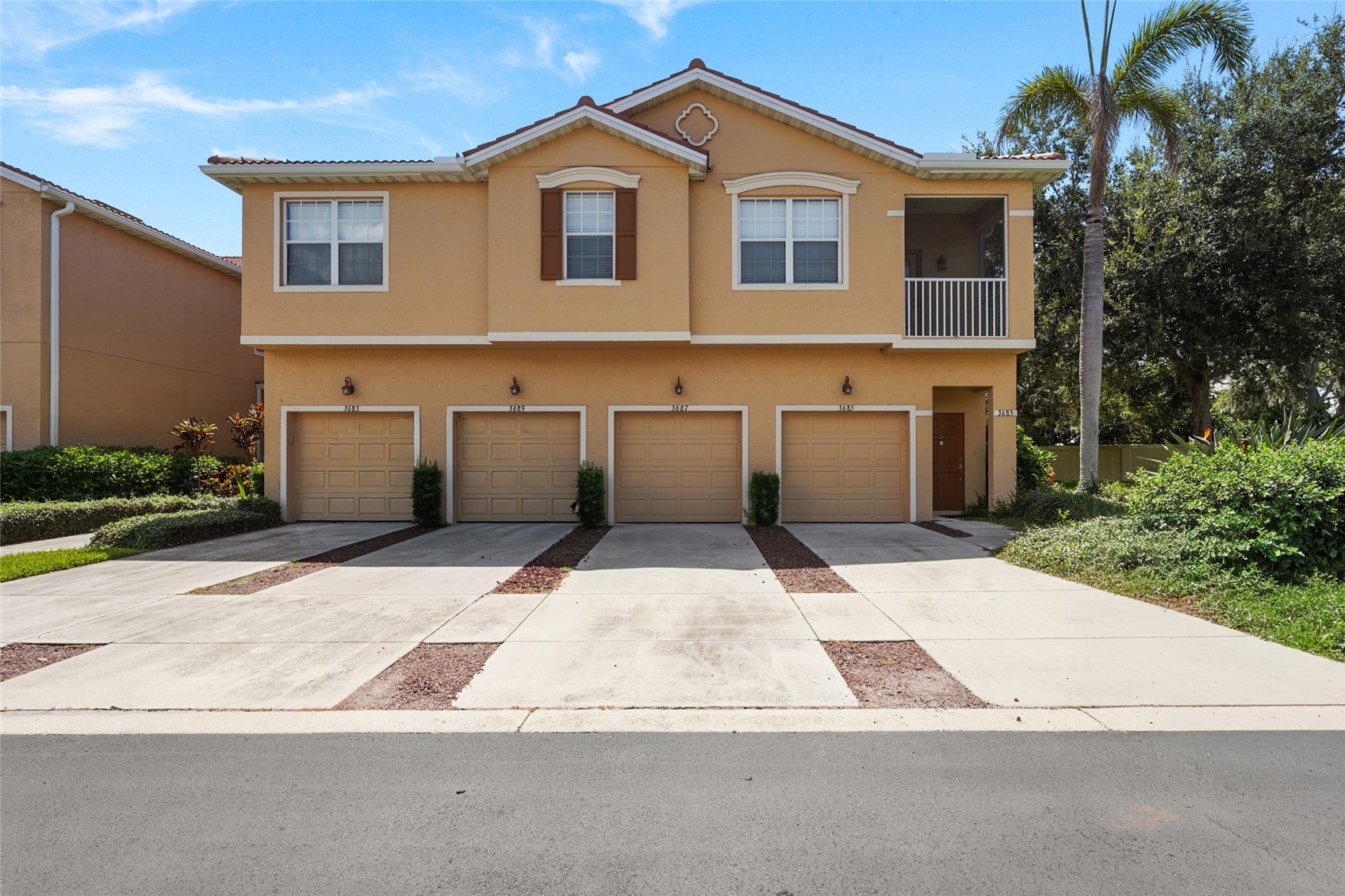 3687 PARKRIDGE CIRCLE 8-106