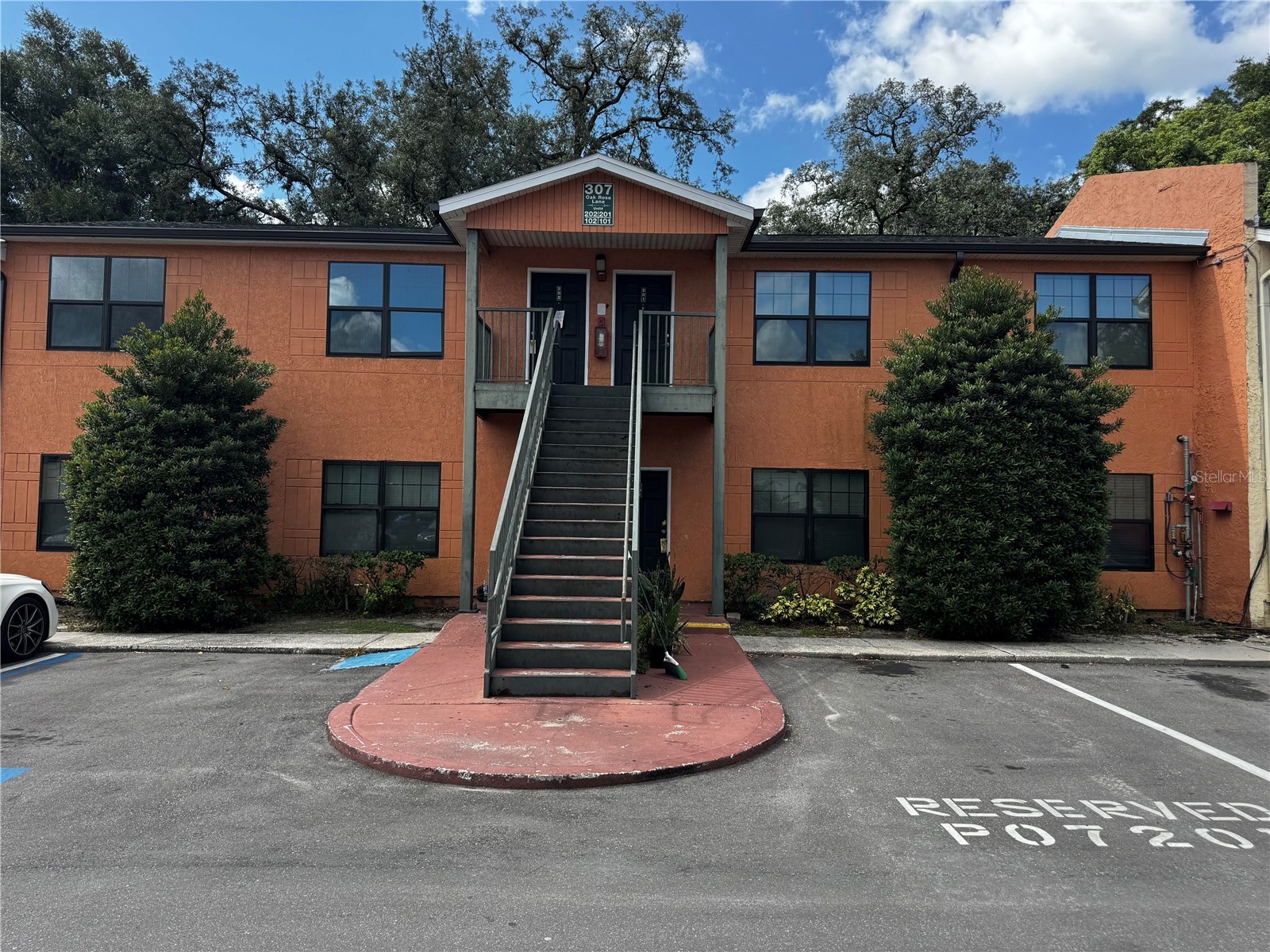 307 OAK ROSE LANE 201