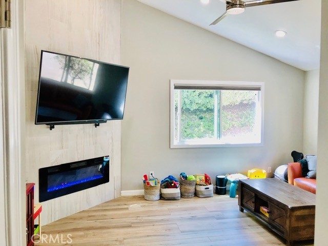 14962 Reedley A