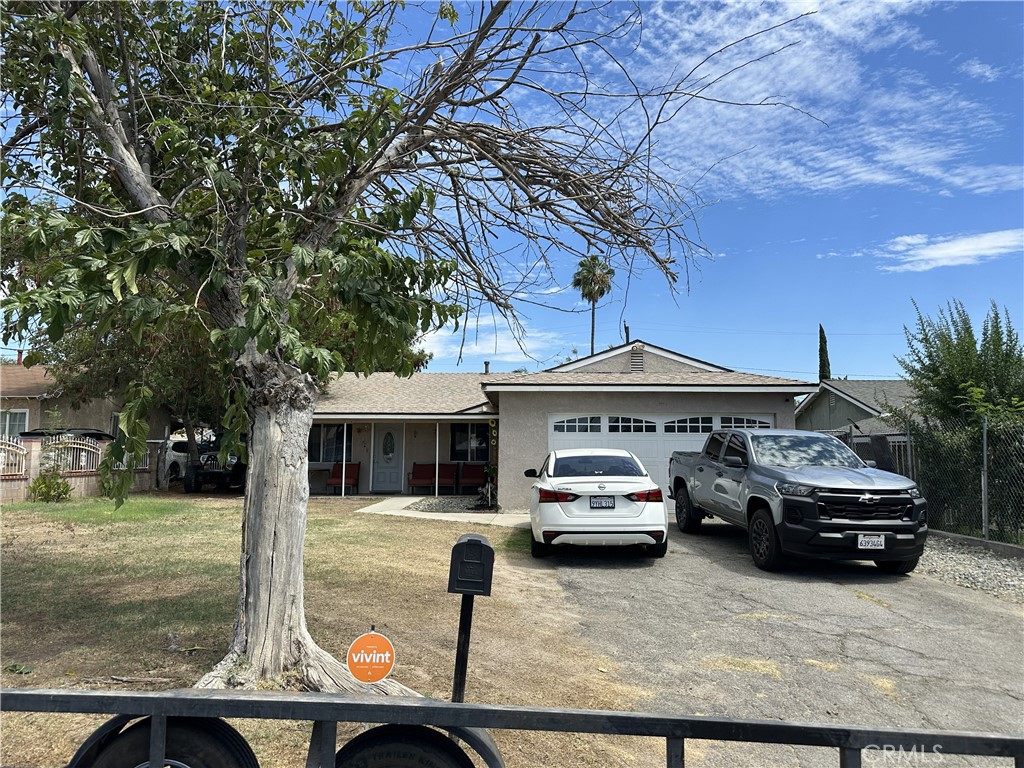 3945 San Benito