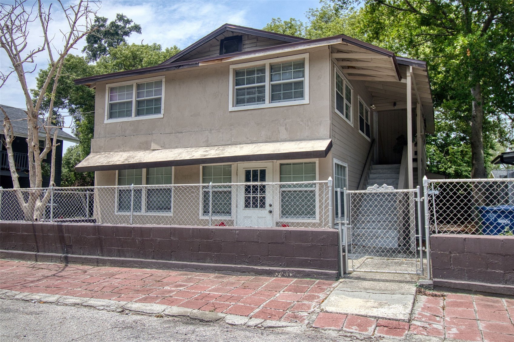 206 E IDA STREET