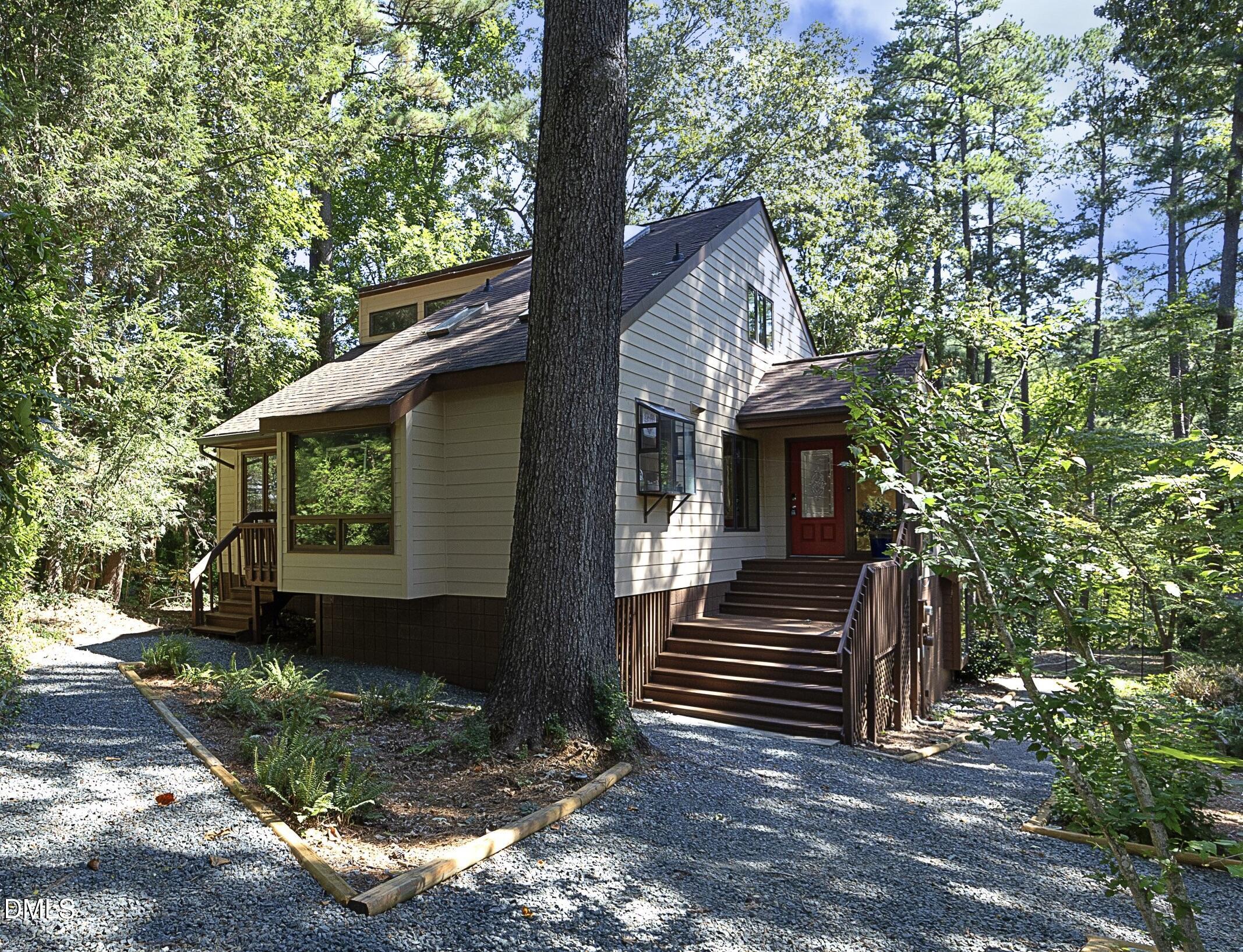 10 Ellen Place, Chapel Hill, NC 27514