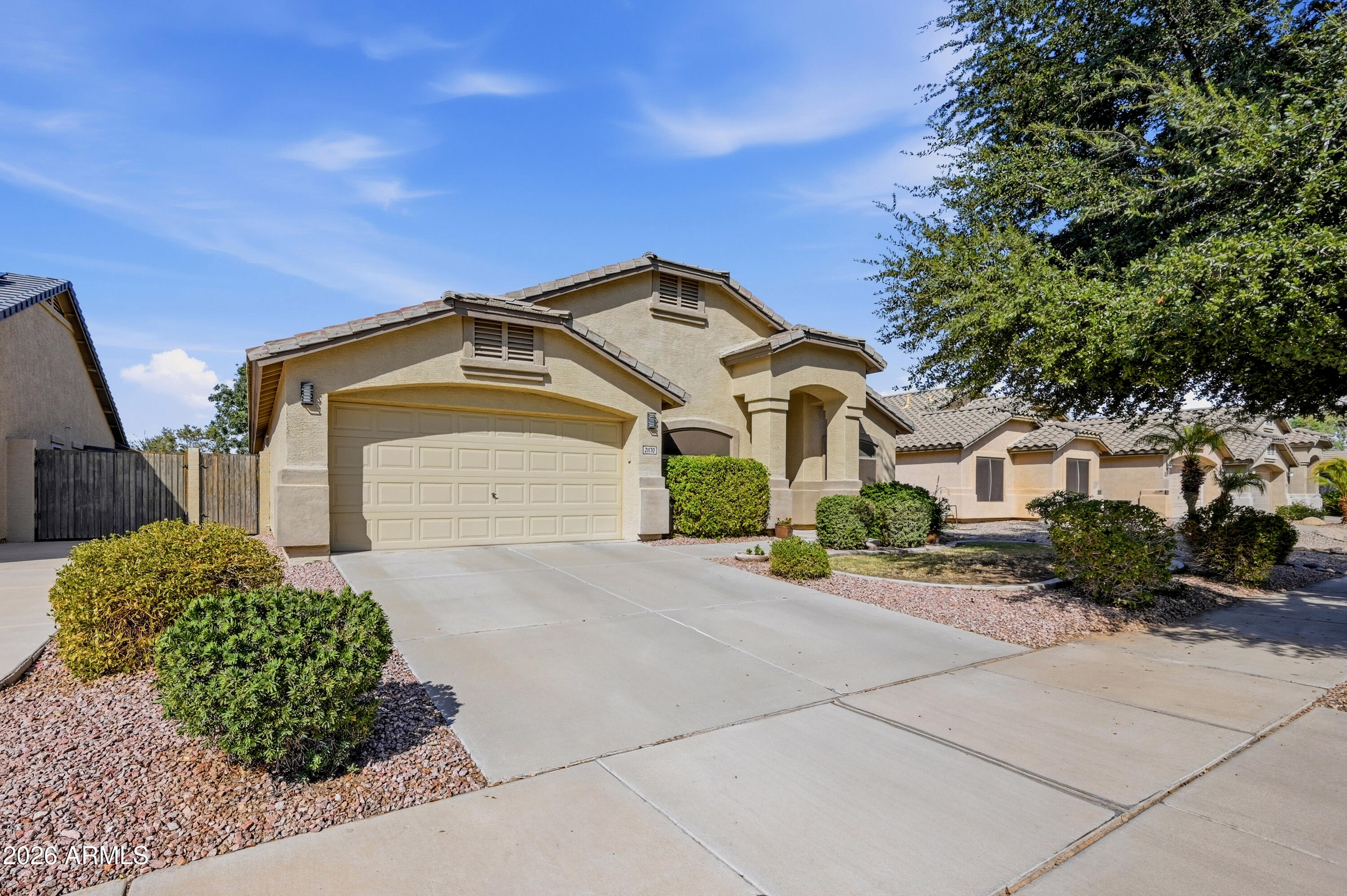 21170 E CALLE DE FLORES Street, Queen Creek, AZ 85142