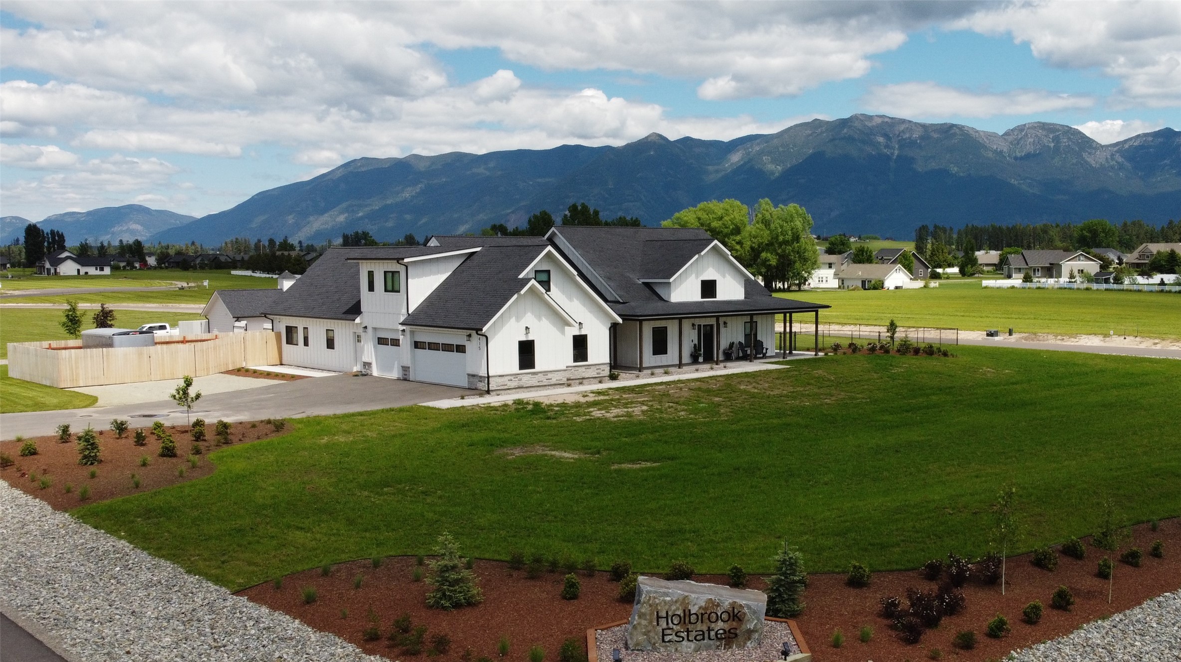 415 Charlotte Peak Drive