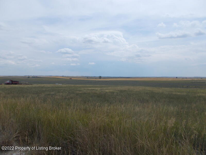 36E Street SW, Gladstone, ND 58630