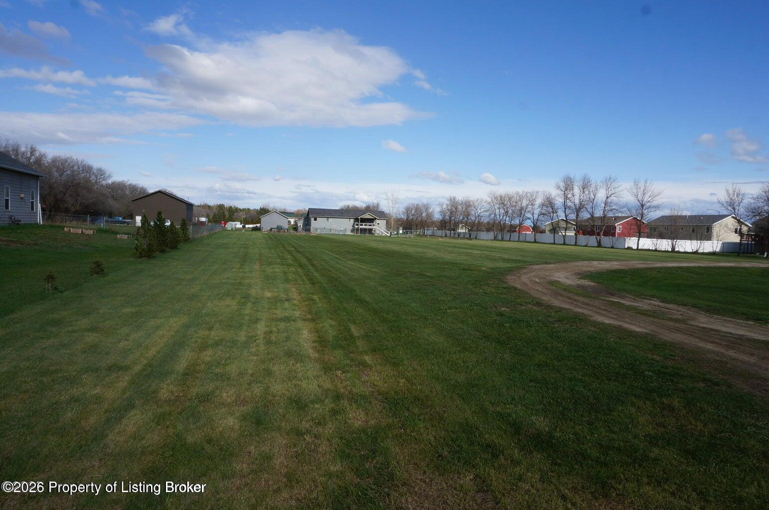 6th Avenue E, Dickinson, ND 58601