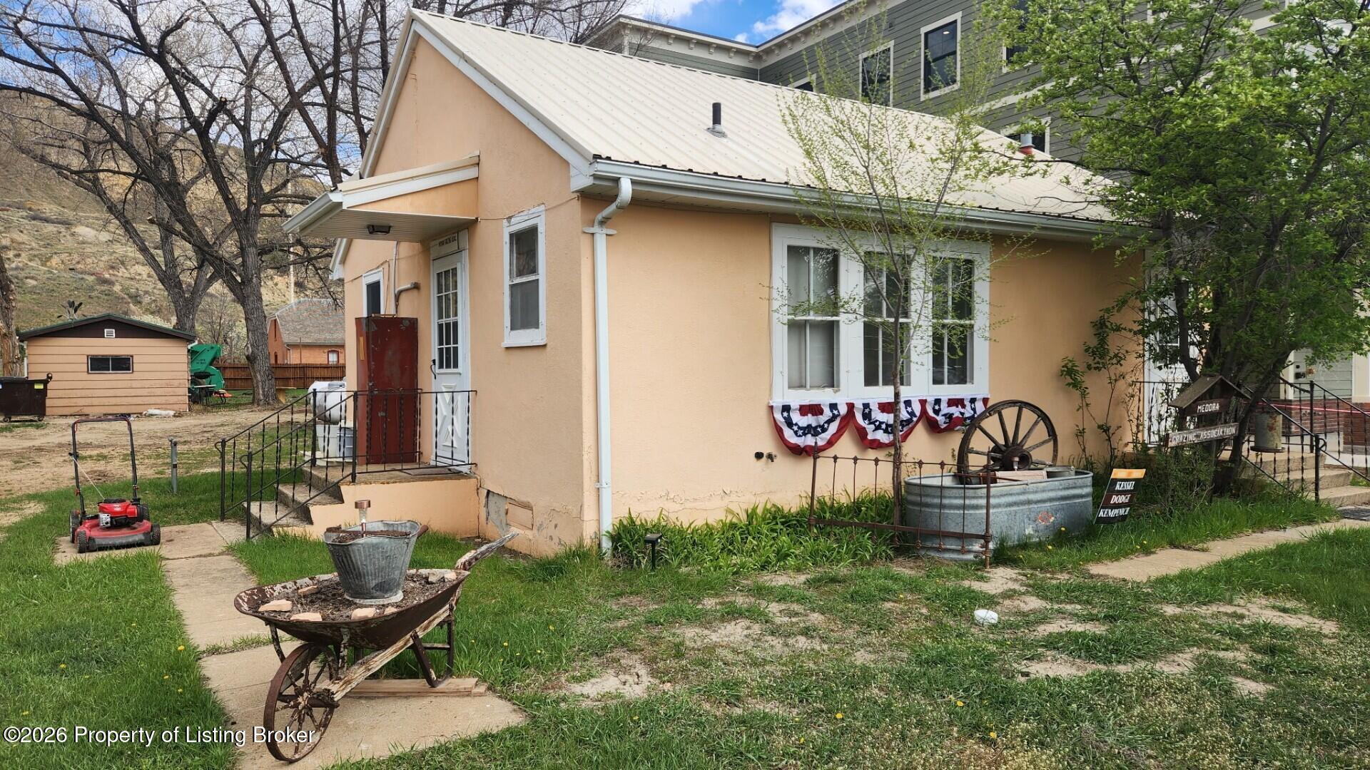 355 4th Street, Medora, ND 58645