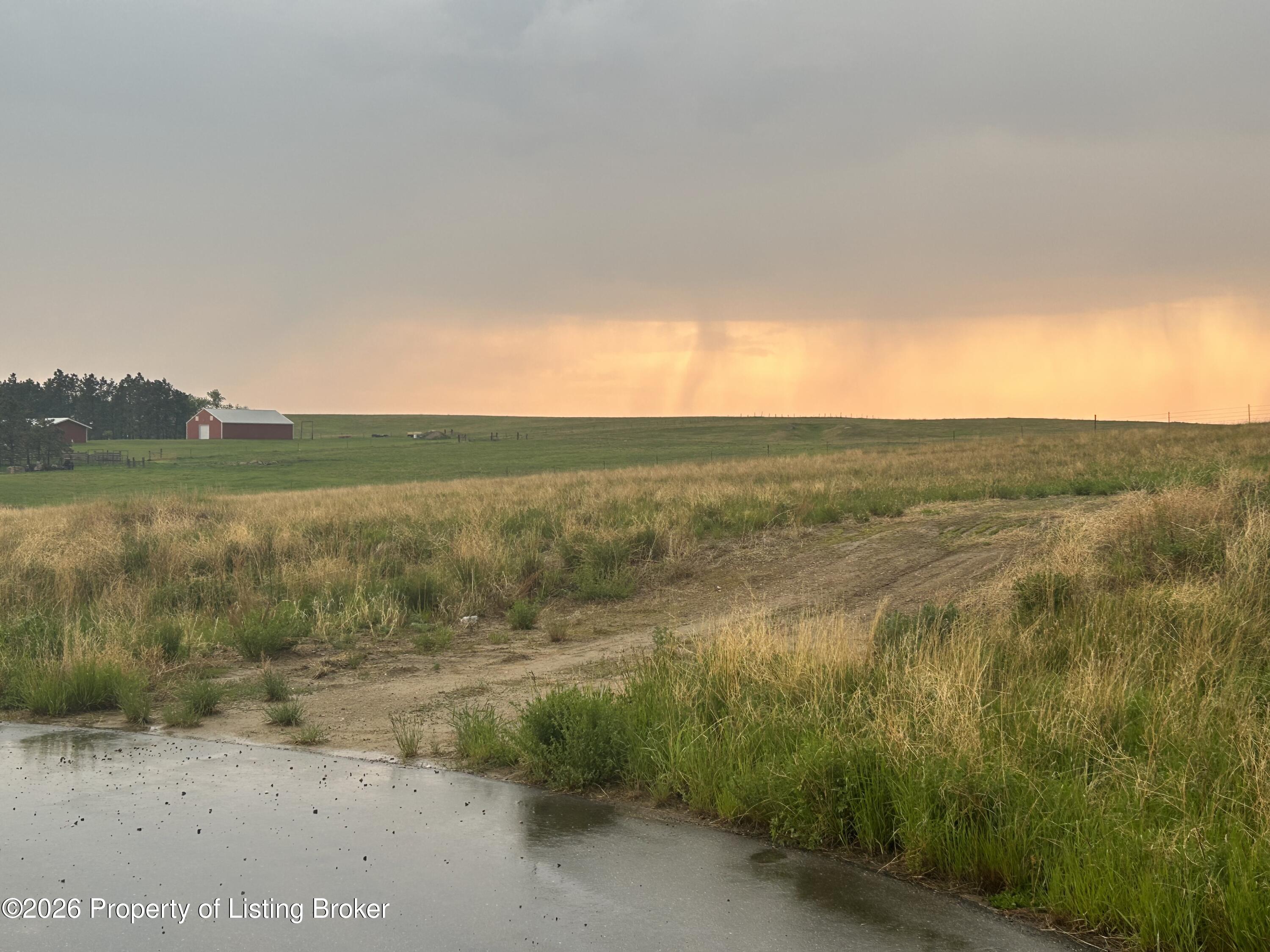2364 Acres Drive, Dickinson, ND 58601