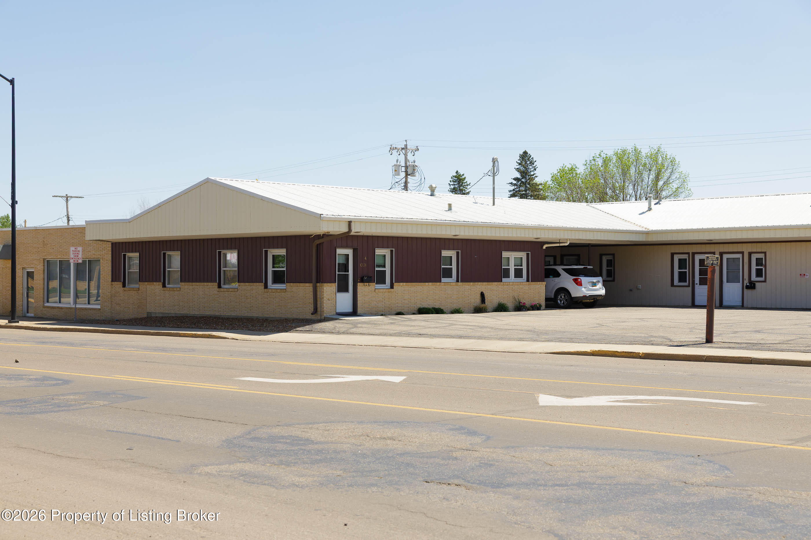 1331 Villard Street W, Dickinson, ND 58601