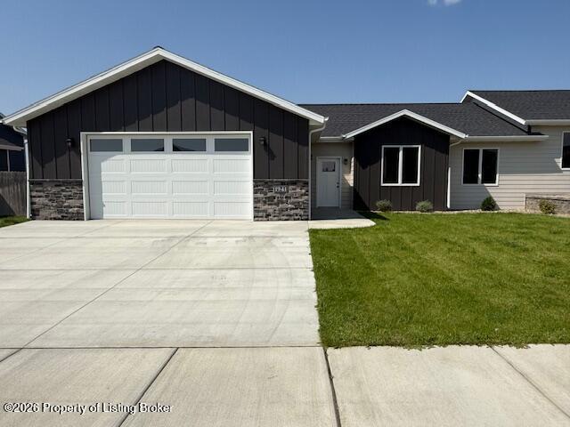 1941 1st Avenue E, Dickinson, ND 58601