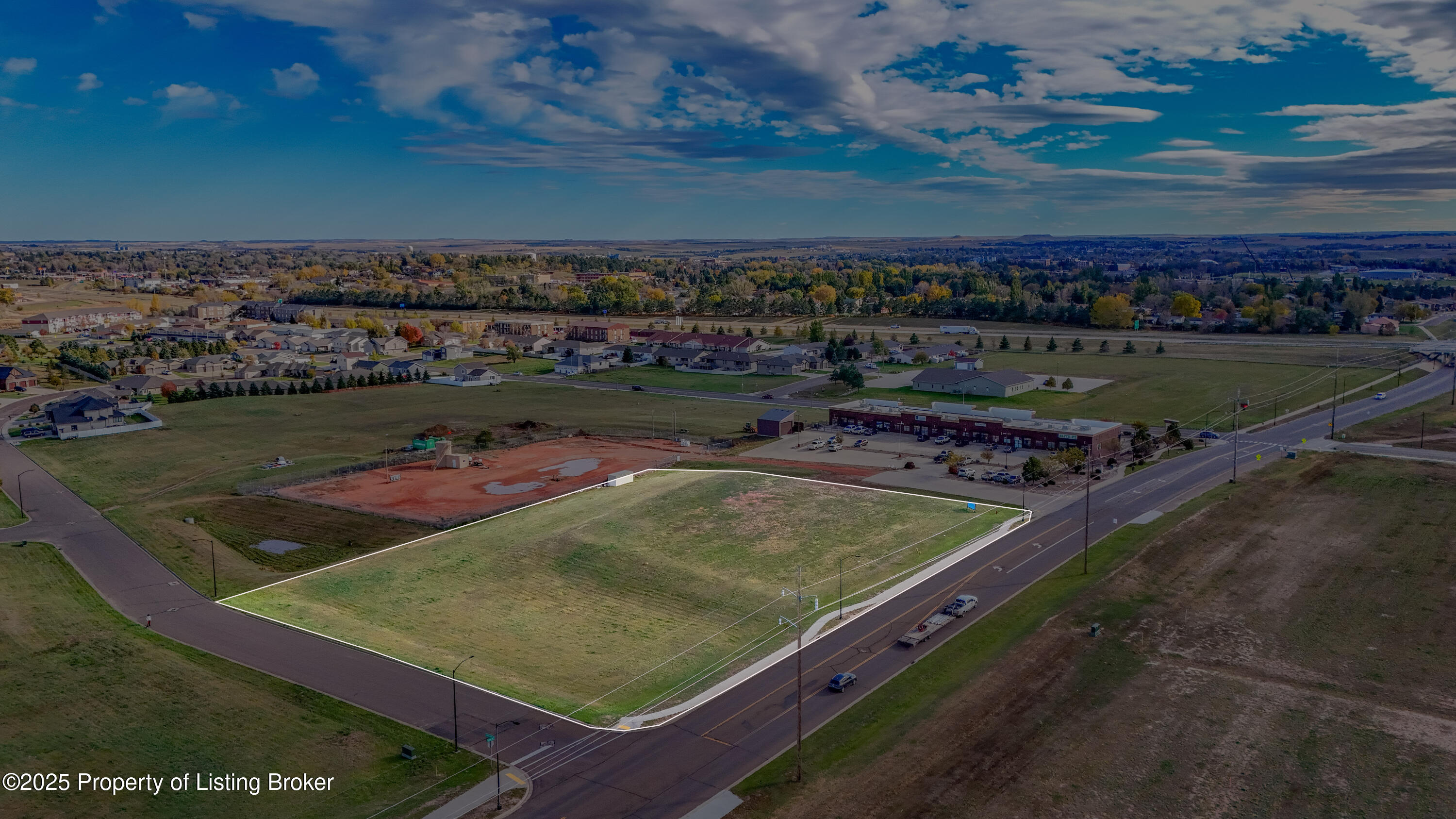 State Avenue N, Dickinson, ND 58601