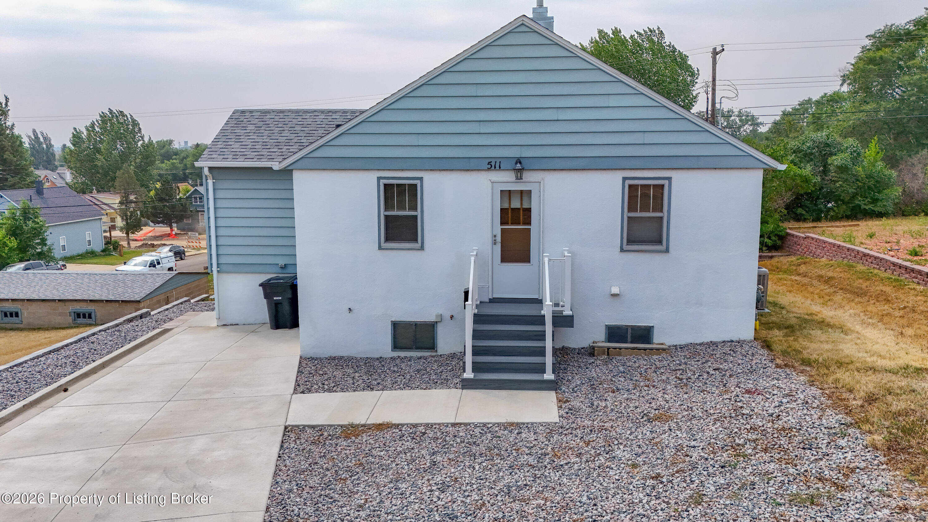 511 4th Avenue E, Dickinson, ND 58601