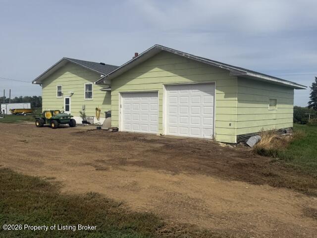 6725 76th Avenue SW, New Leipzig, ND 58562