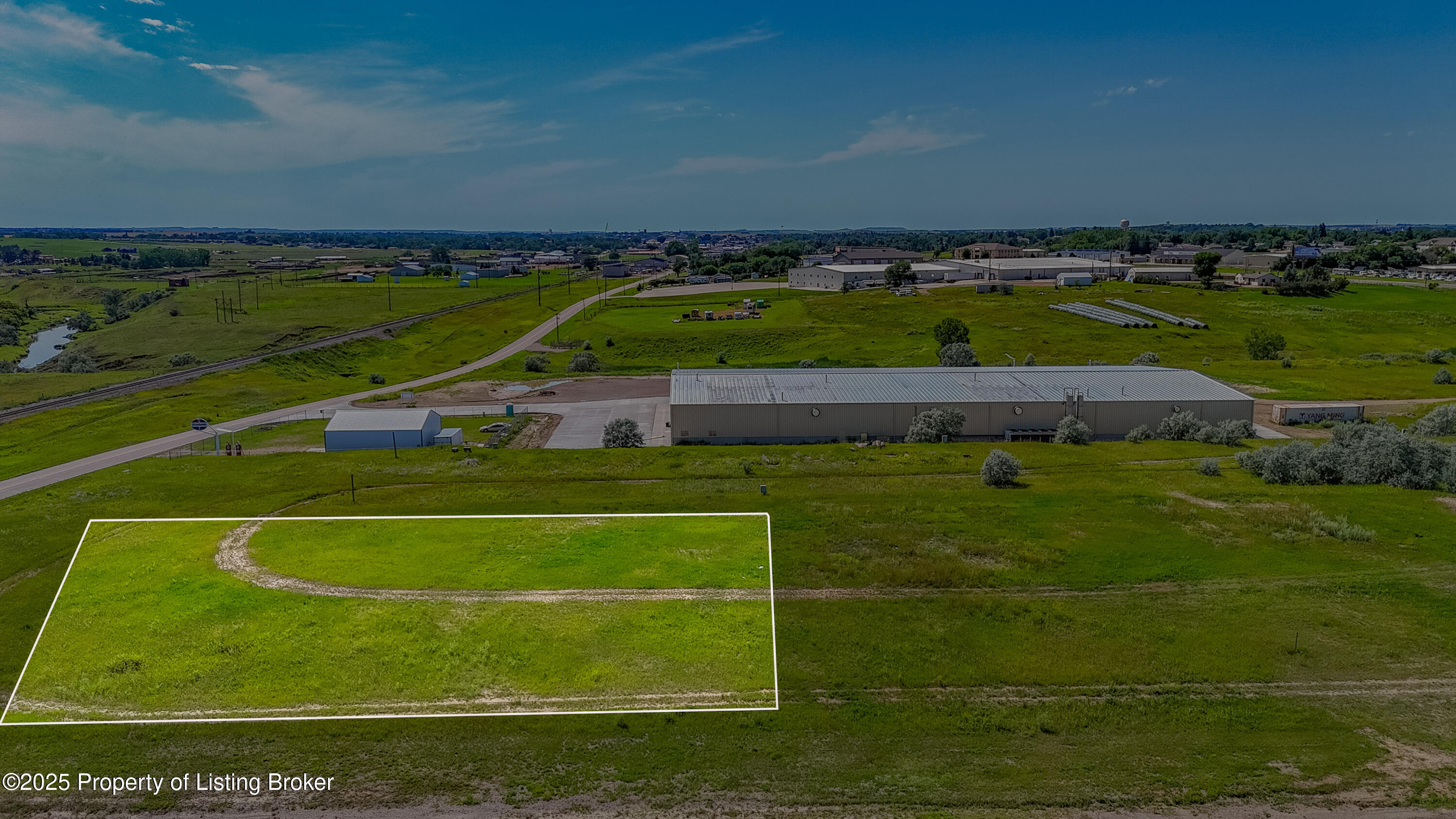 Lot 3 Block 5 East Dale 4th, Dickinson, ND 58601