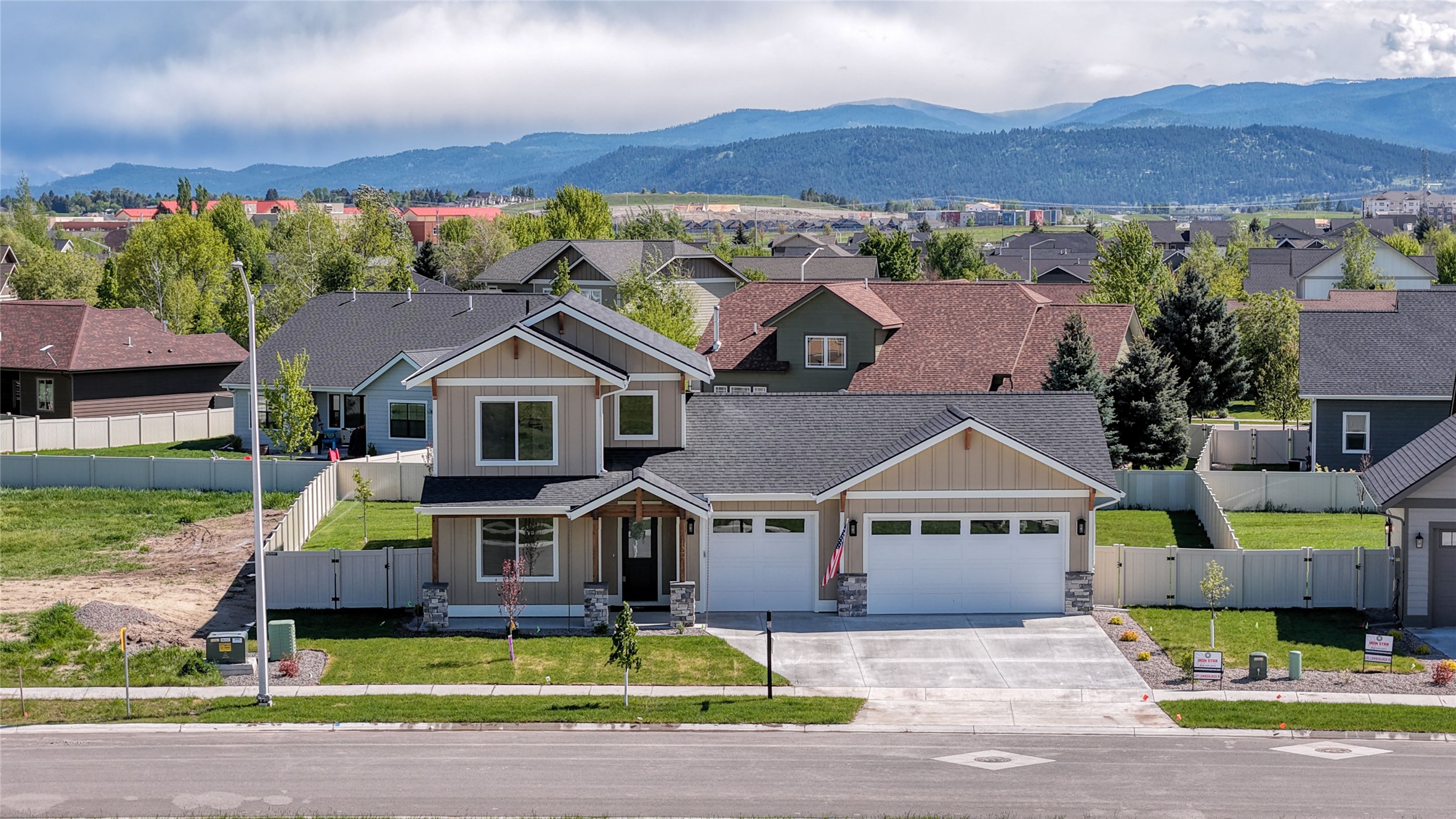 127 Lumberjack Place