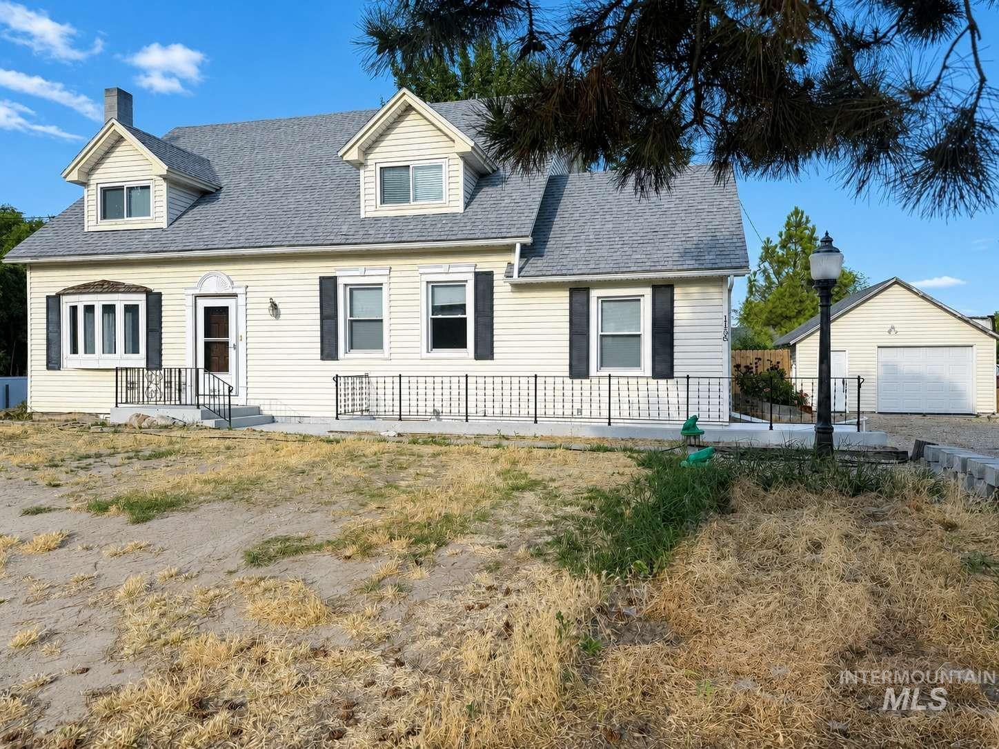 1158 S Powerline Rd, Nampa ID 83686