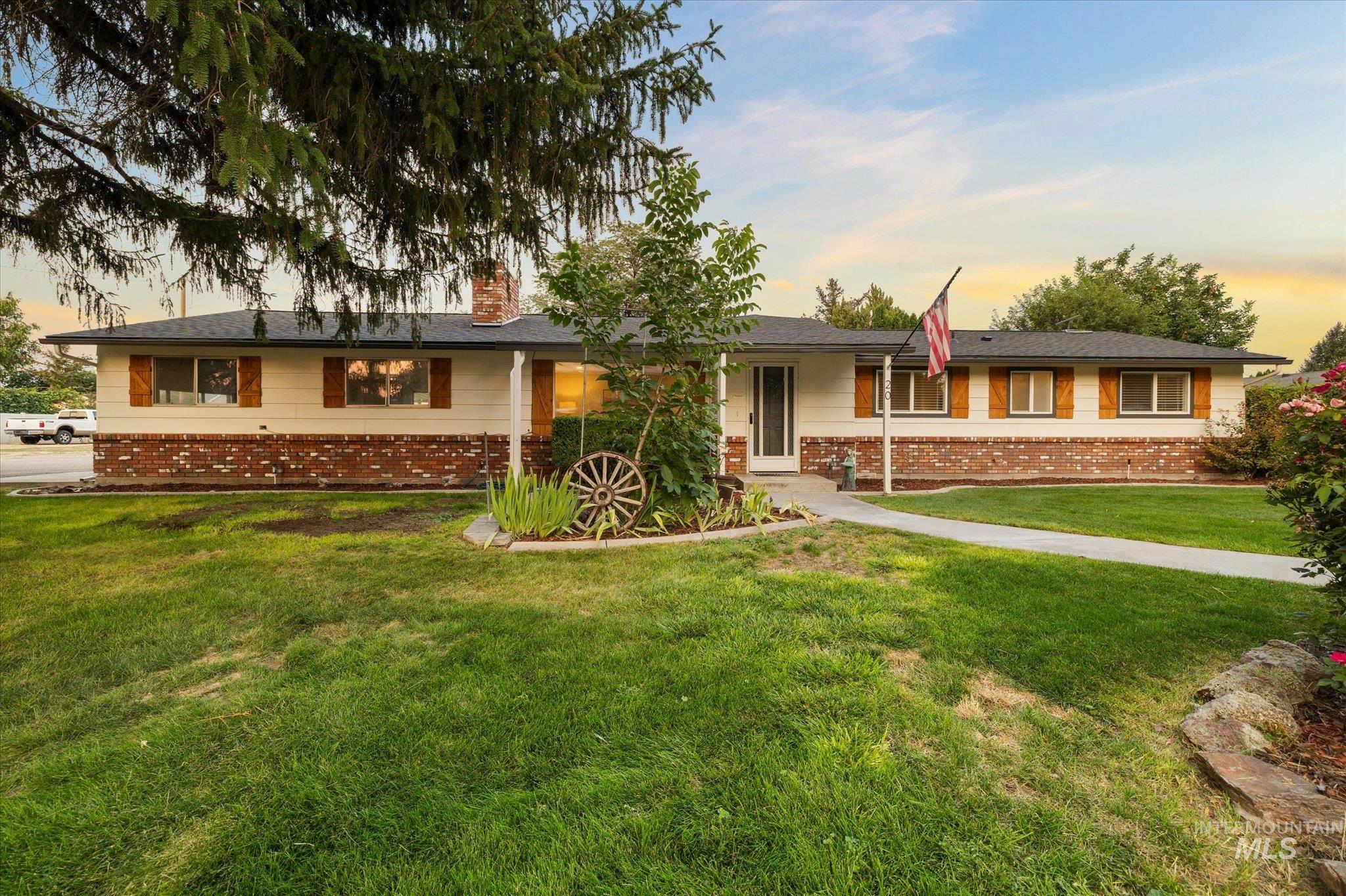 20 N Jefferson St, Nampa ID 83651
