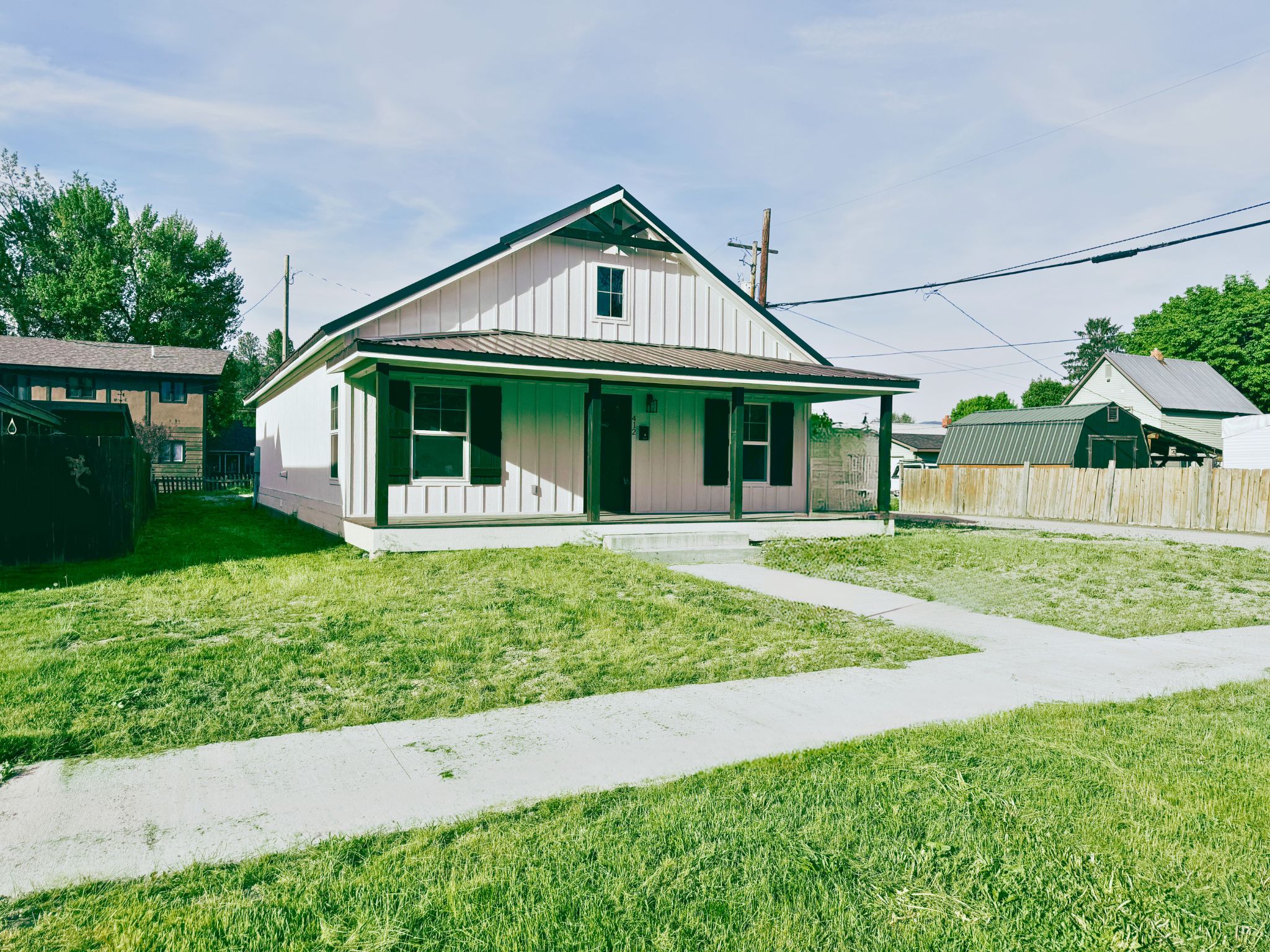 412 W 4th Street