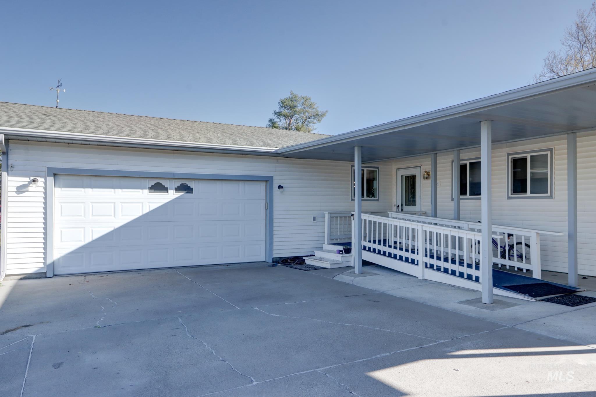 1302 SW 12th St, Ontario OR 97914