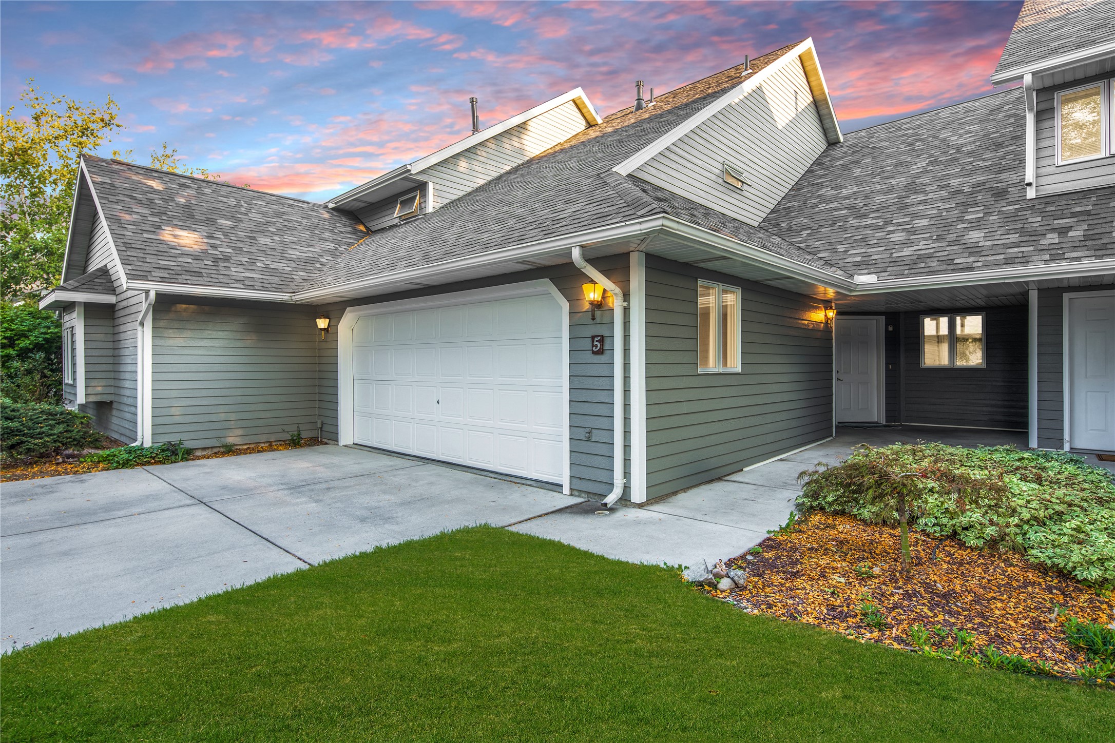 5 Cheyenne Trail