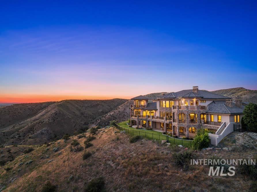 4162 W Quail Hill Court, Boise ID 83703