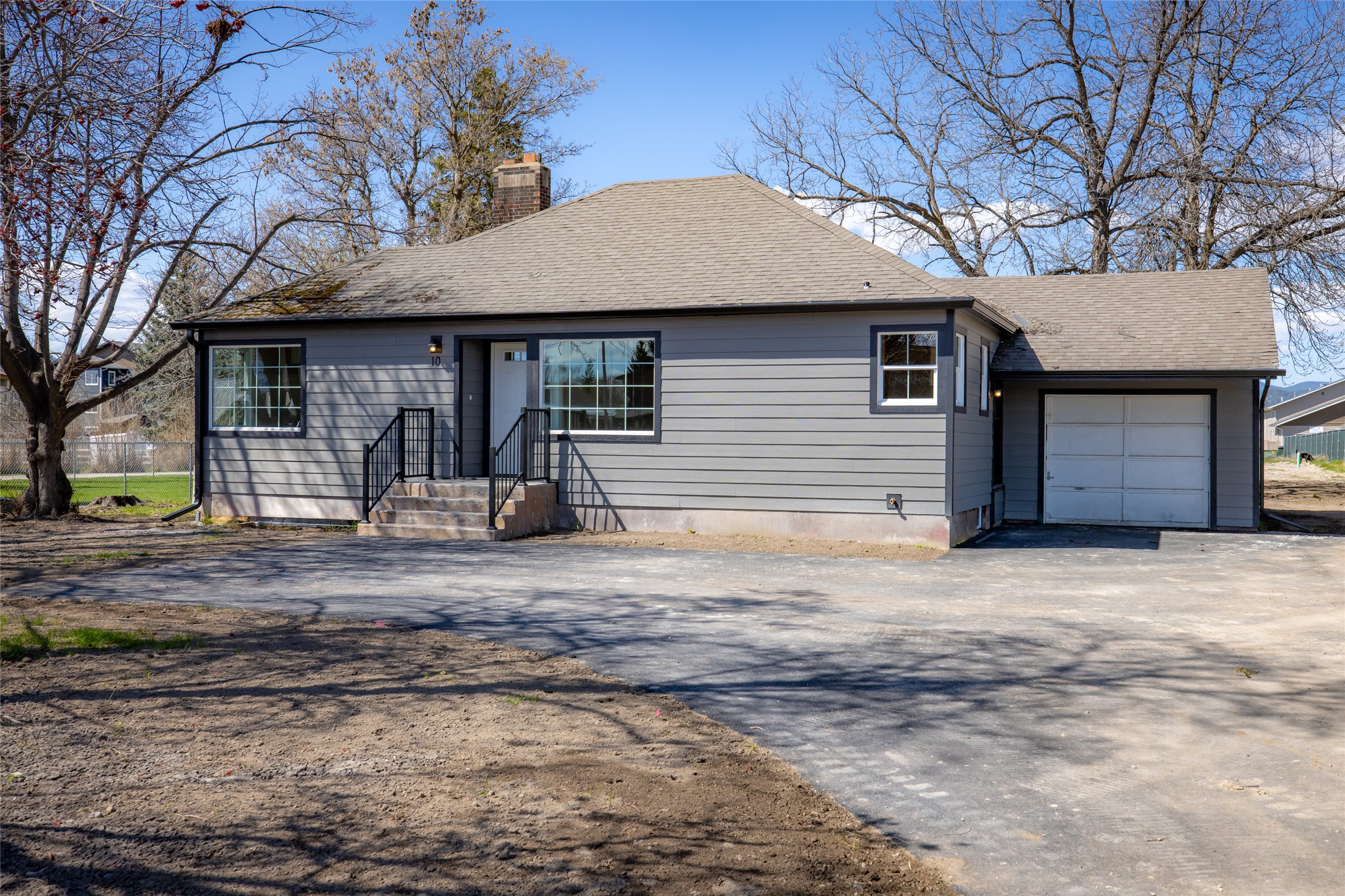 10 S Meridian Road