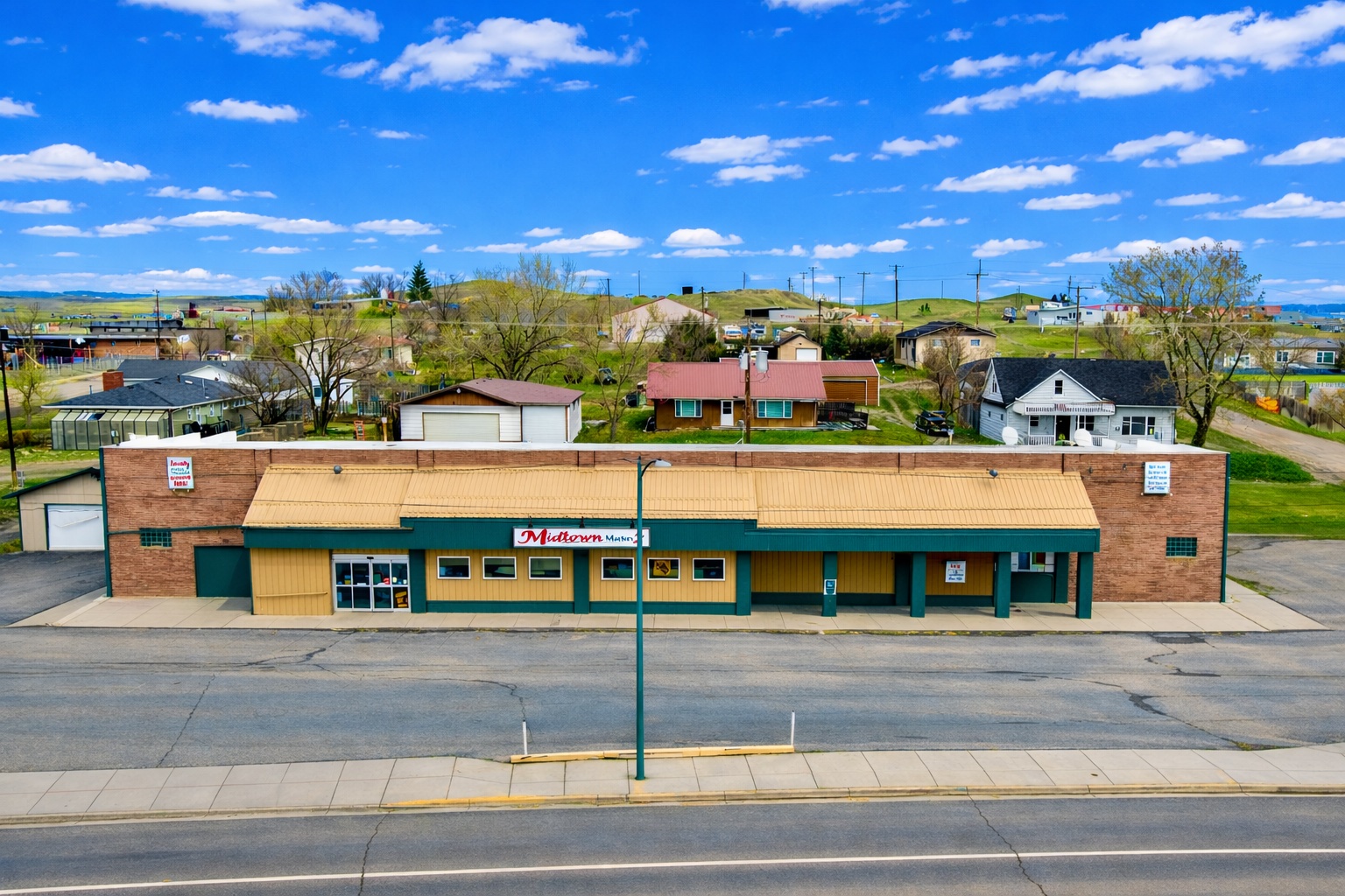 207 3rd Street NE