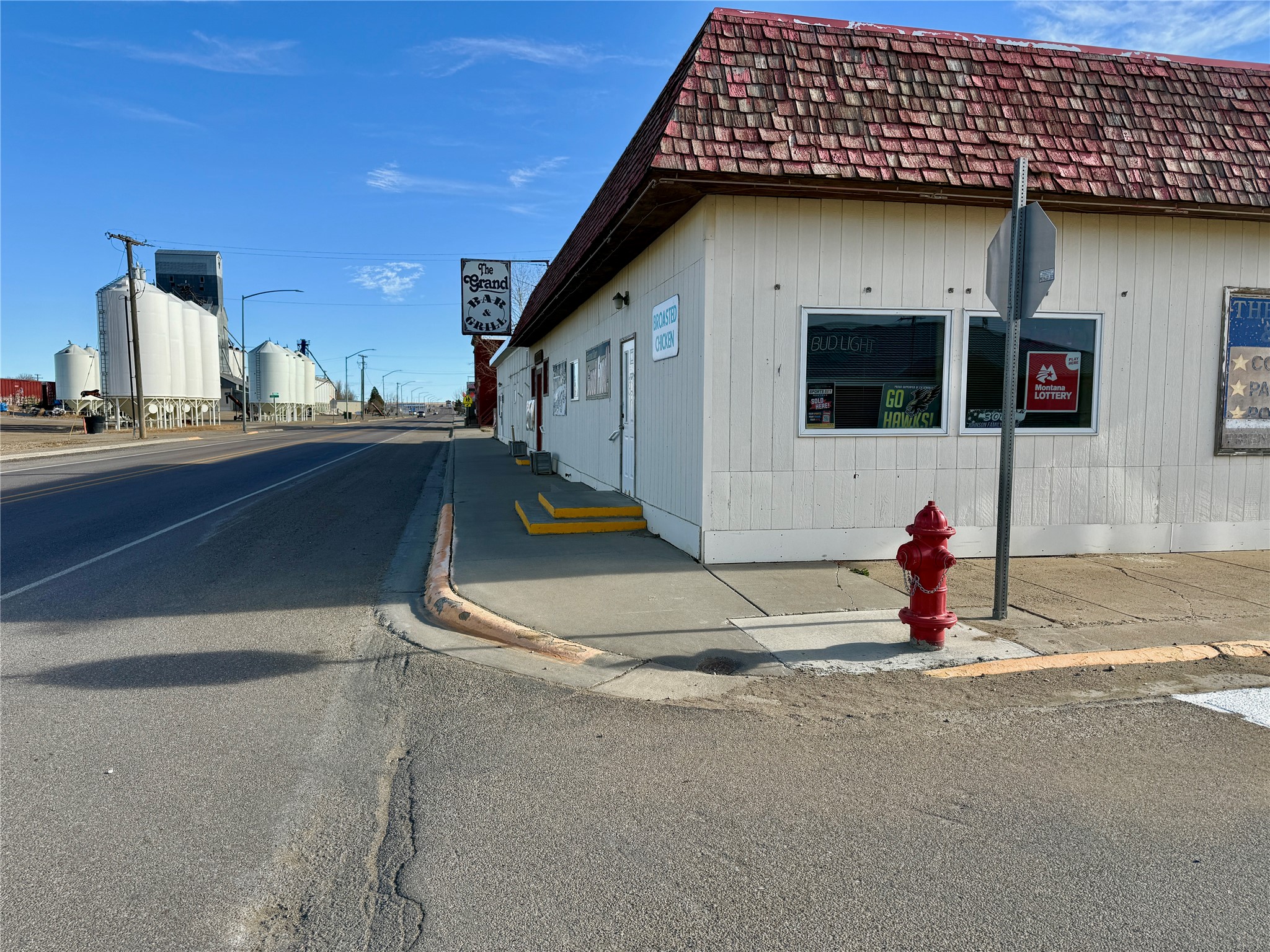 11 E Washington Avenue