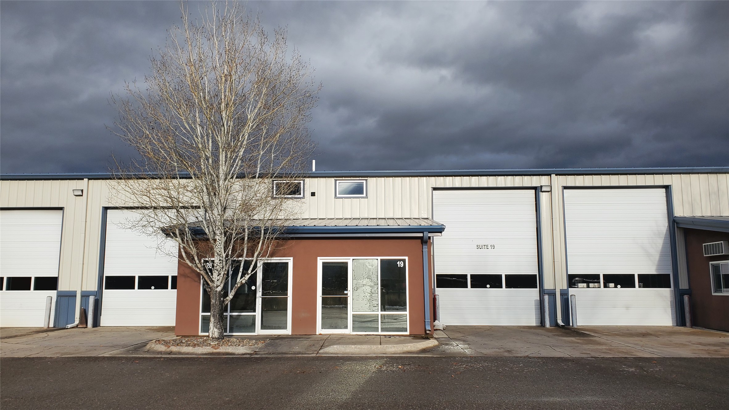 6900 Kestrel Drive Unit 19-20