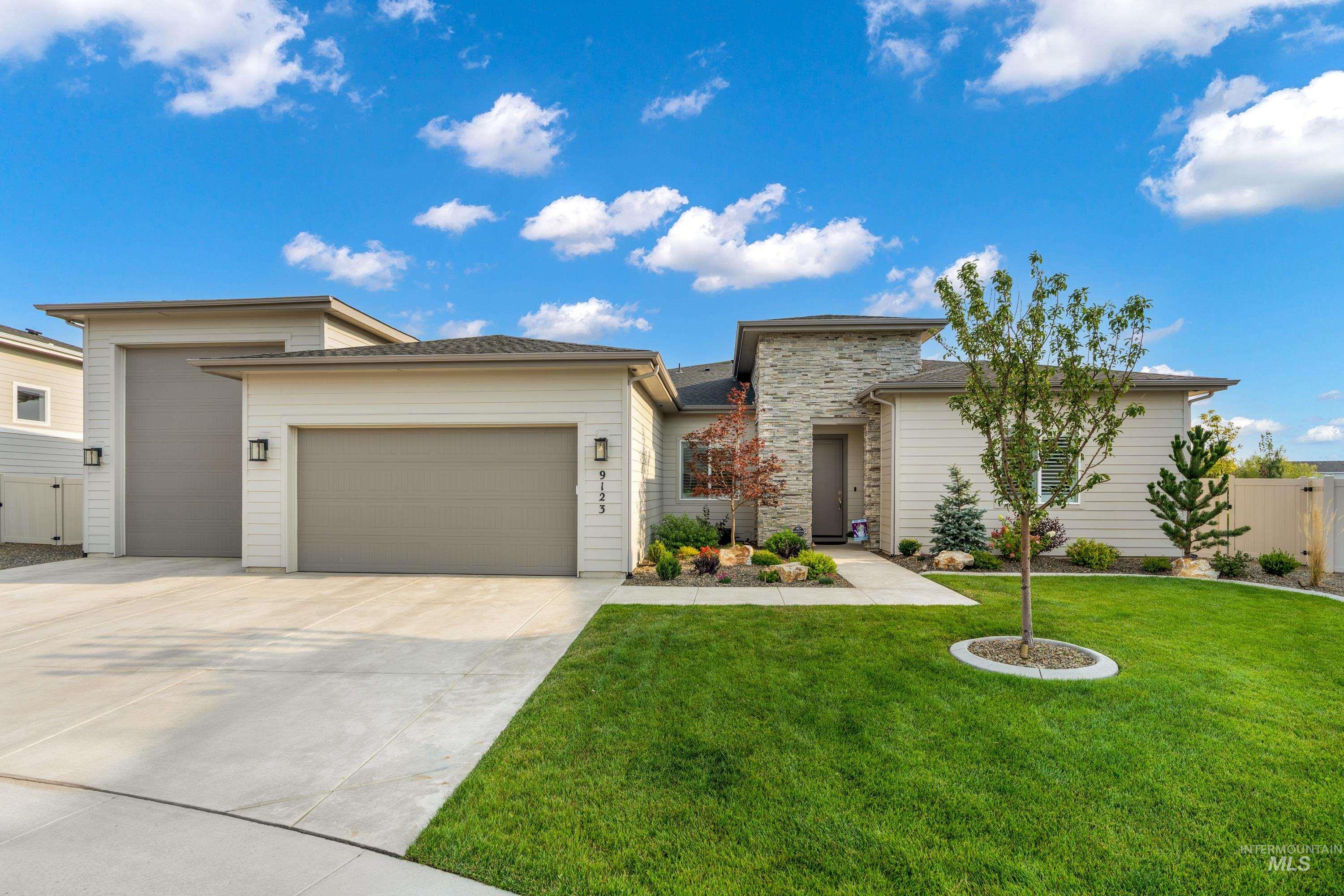 9123 W Patmore Ct, Star ID 83669