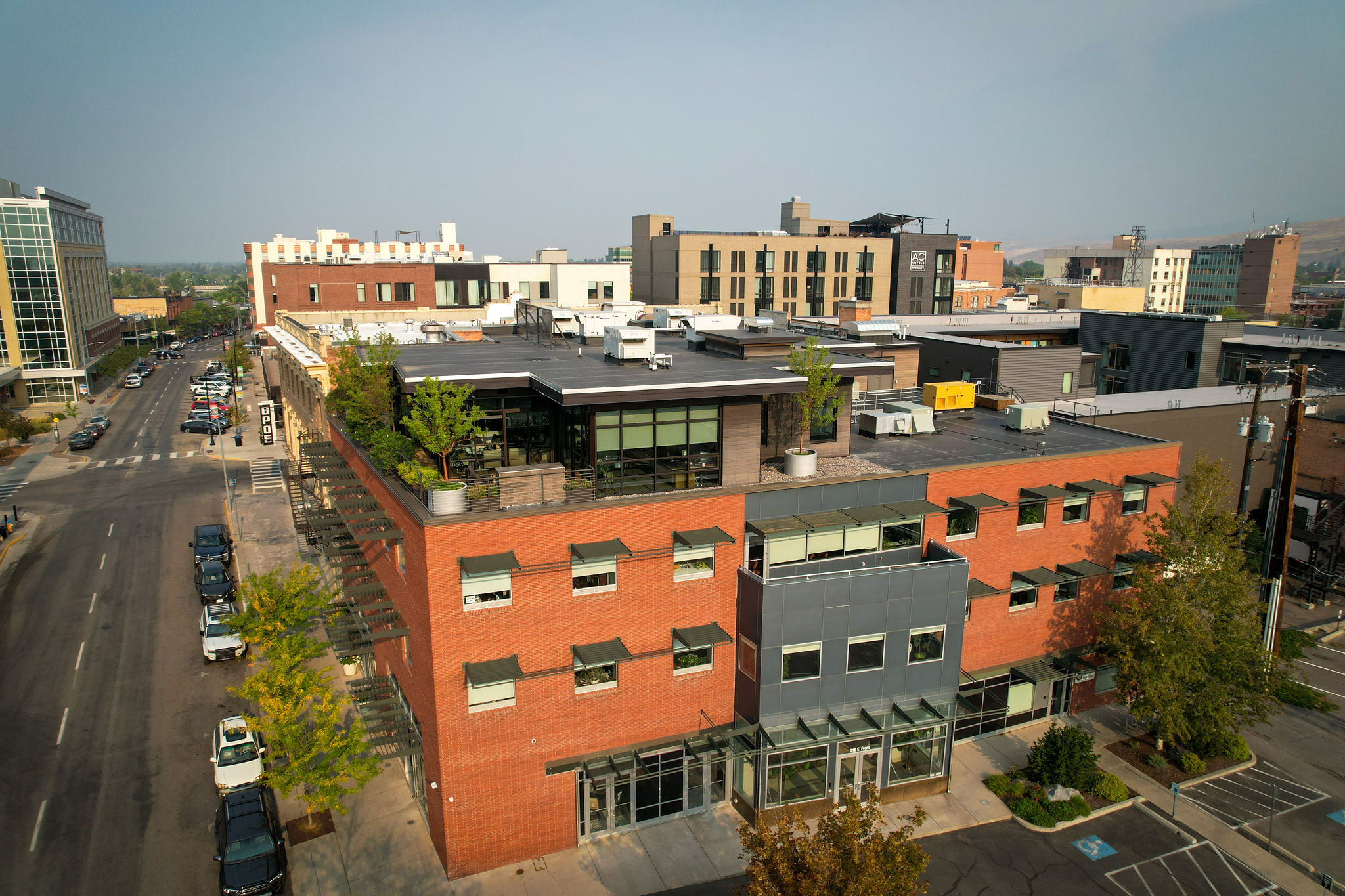 218/280 E Front Street