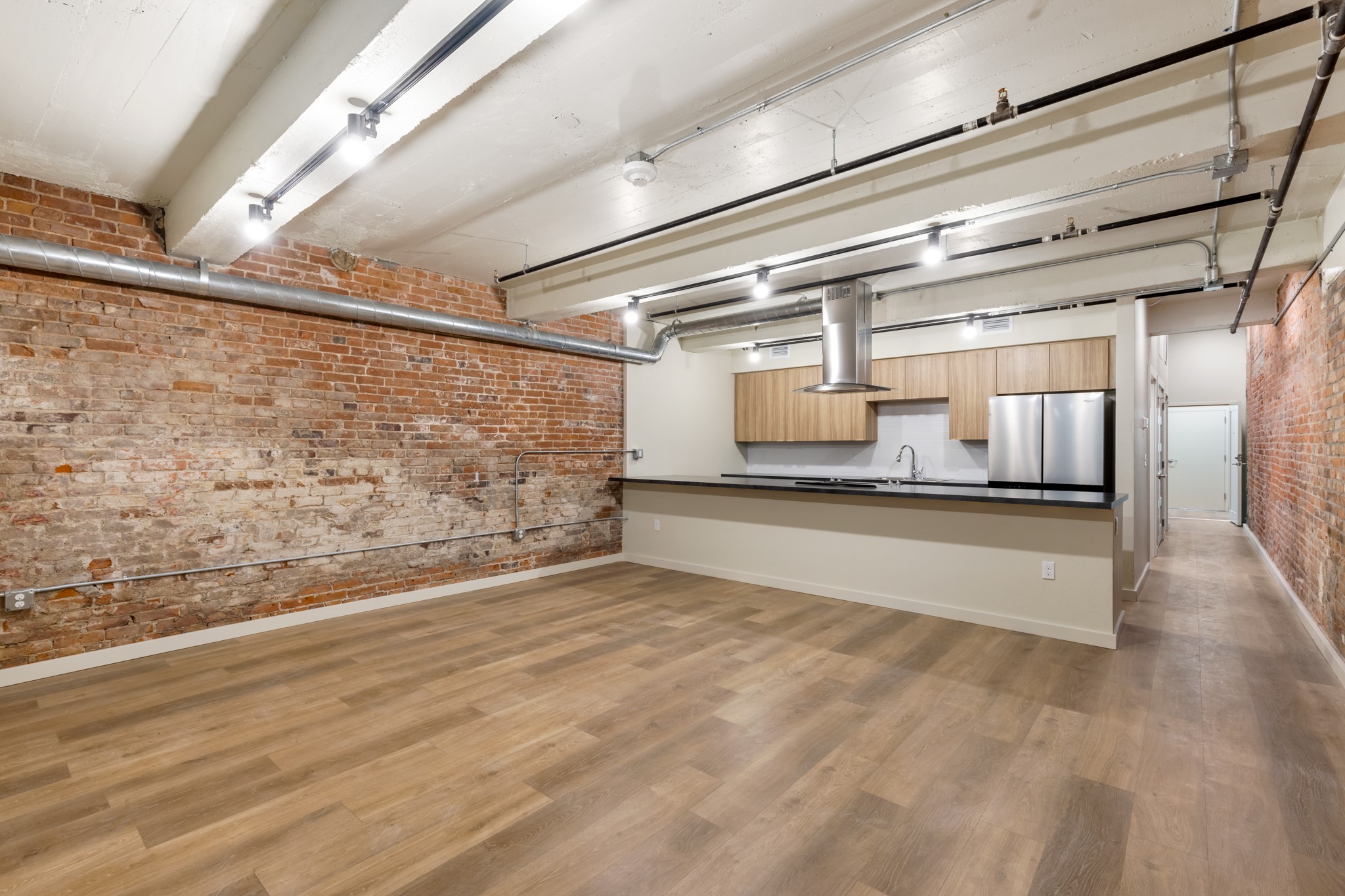 59 E Park Street 103