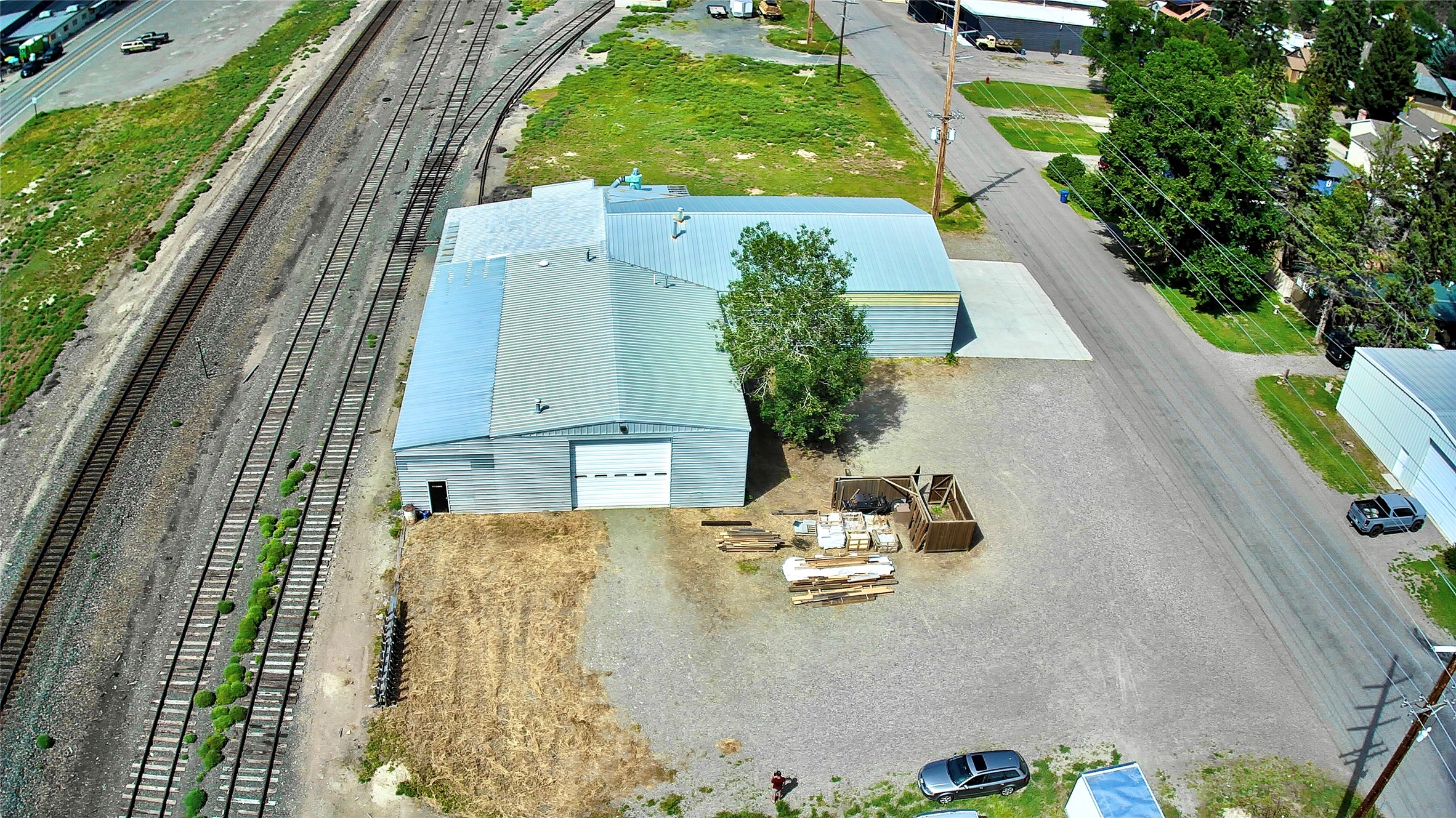 412 E Railroad Avenue N