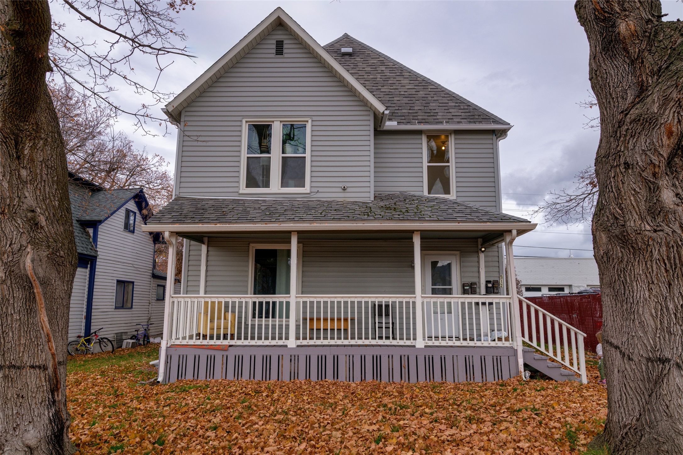 512 S 2nd Street W