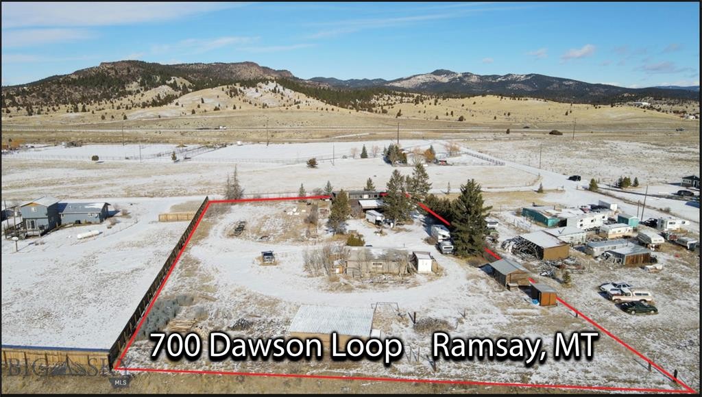 700 Dawson Loop