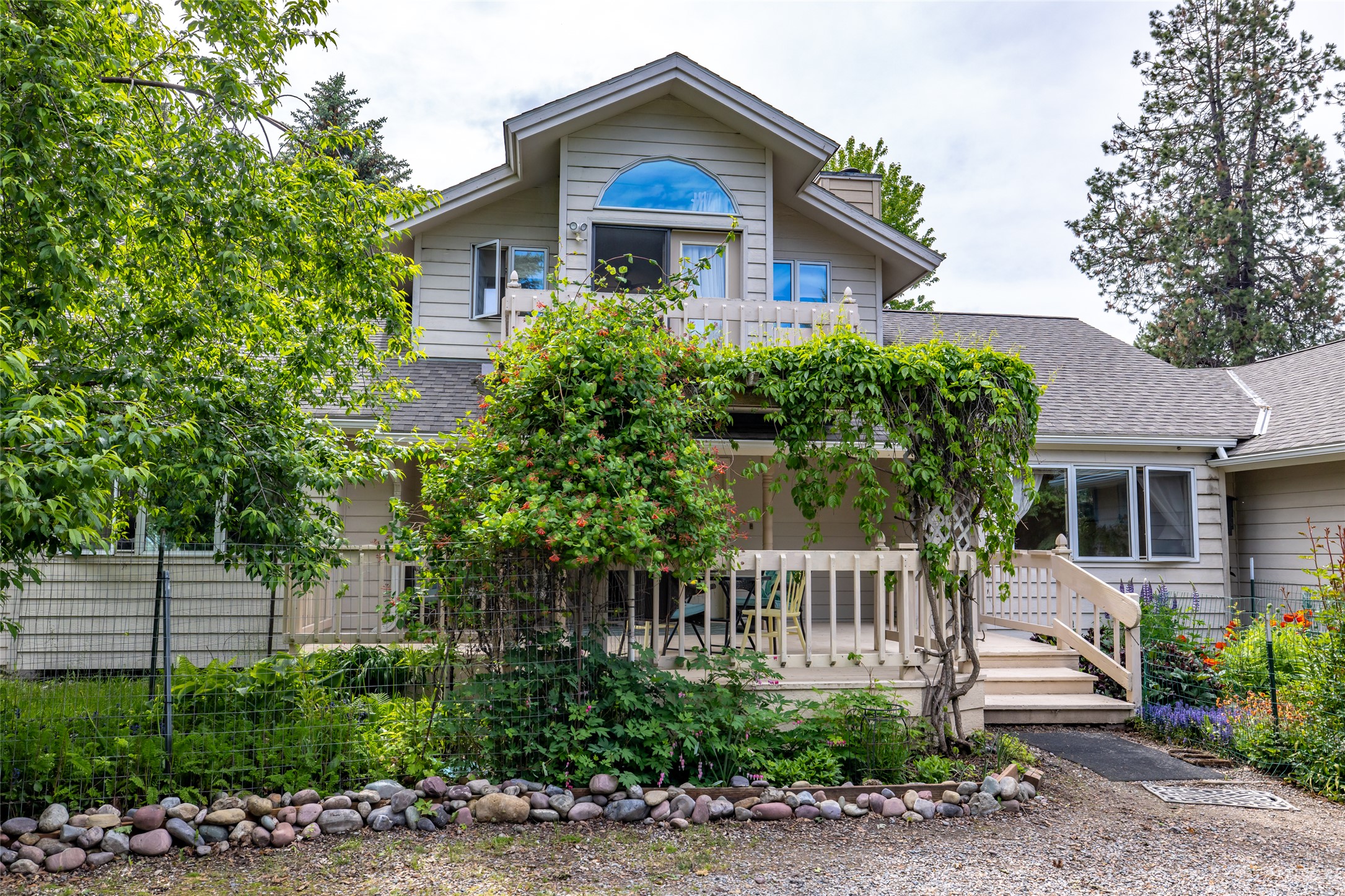 182 Crestview Drive